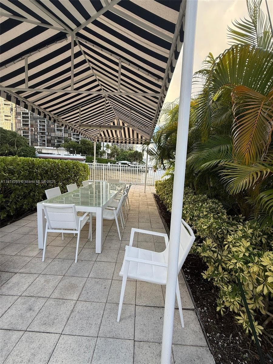 2101 Brickell Ave # 508, Miami FL 33129 — 12