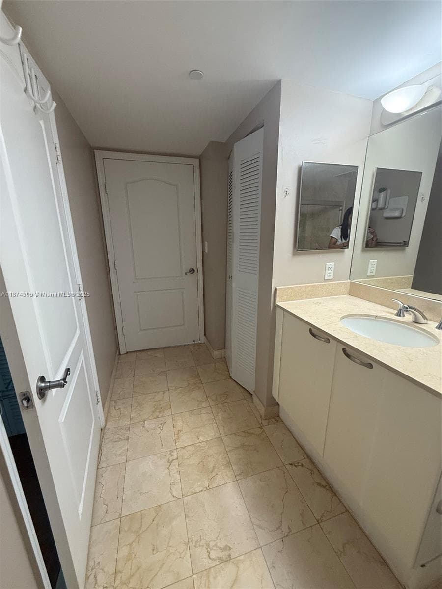 2101 Brickell Ave # 508, Miami FL 33129 — 9