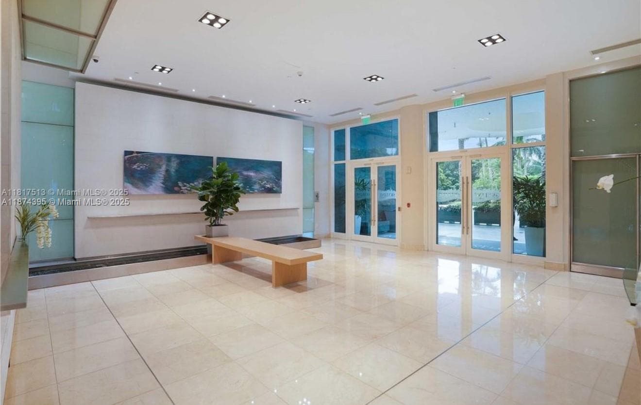 2101 Brickell Ave # 508, Miami FL 33129 — 21
