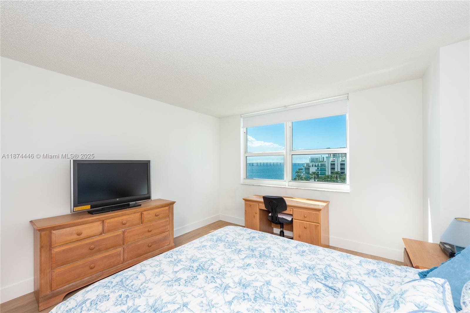 1155 Brickell Bay Dr # 609, Miami FL 33131 — 16