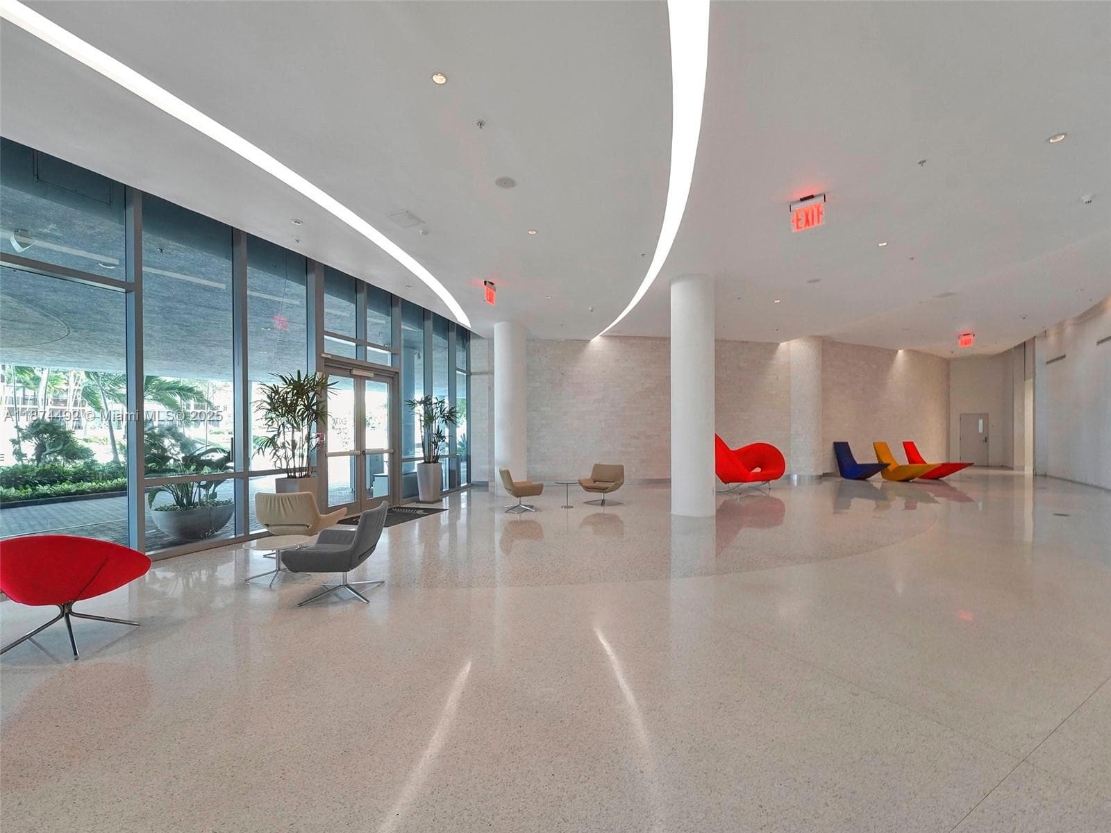 601 NE 36th St # 2703, Miami FL 33137 — 62