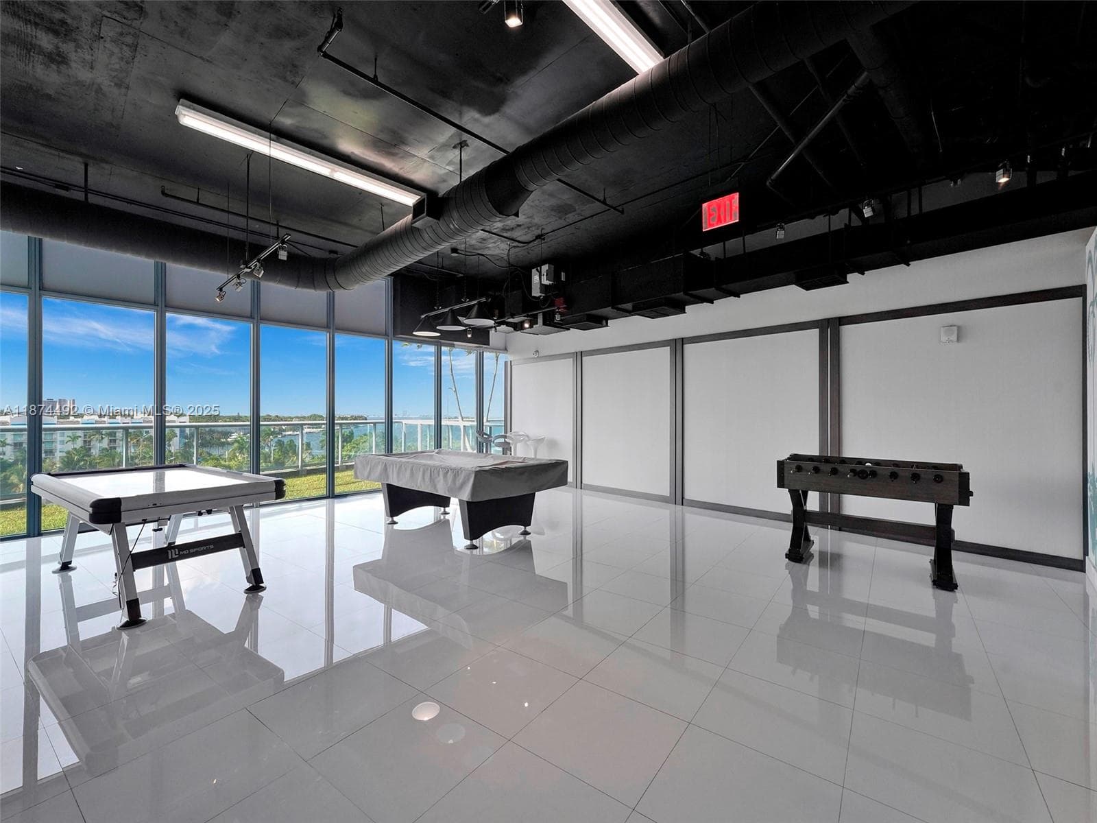 601 NE 36th St # 2703, Miami FL 33137 — 52