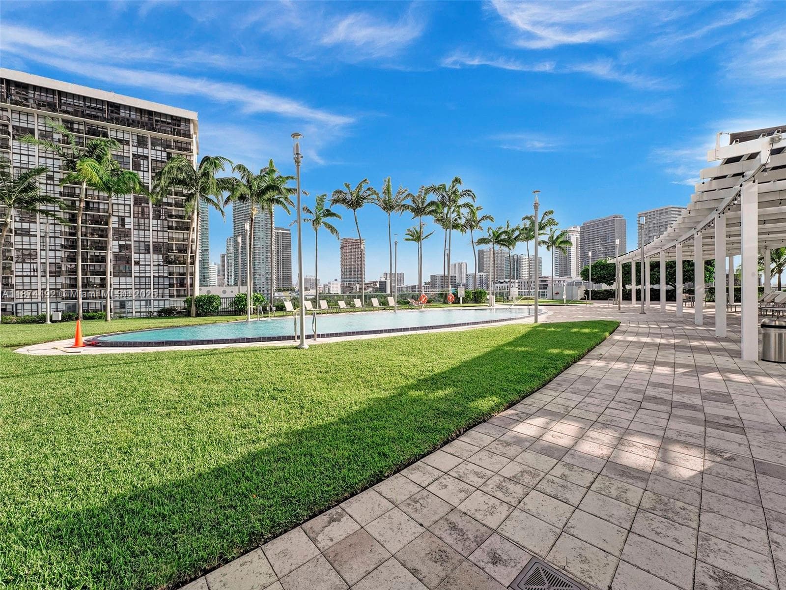 601 NE 36th St # 2703, Miami FL 33137 — 47