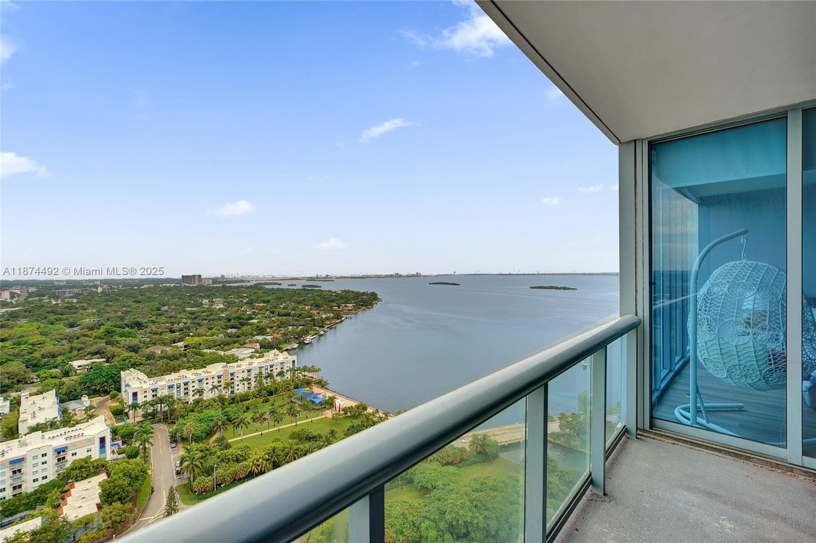 601 NE 36th St # 2703, Miami FL 33137 — 36