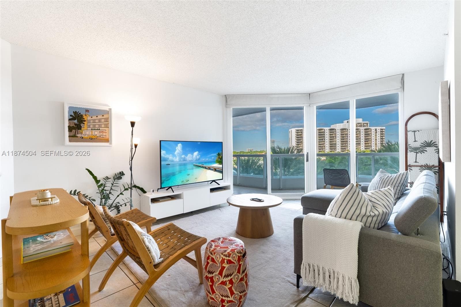21055 Yacht Club Dr # 605, Aventura FL 33180 — 2