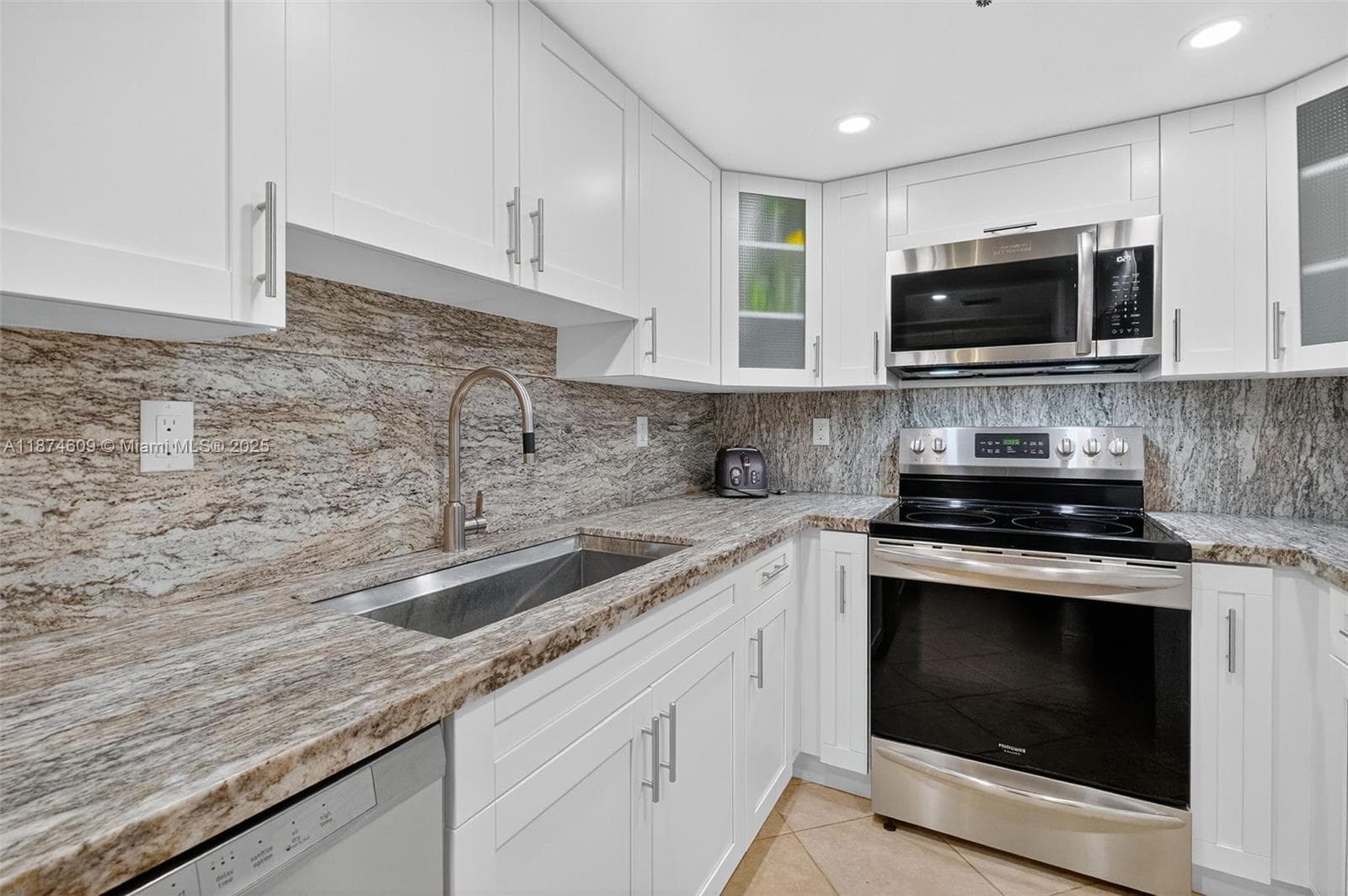 2401 Collins Ave # 1005, Miami Beach FL 33140 — 7