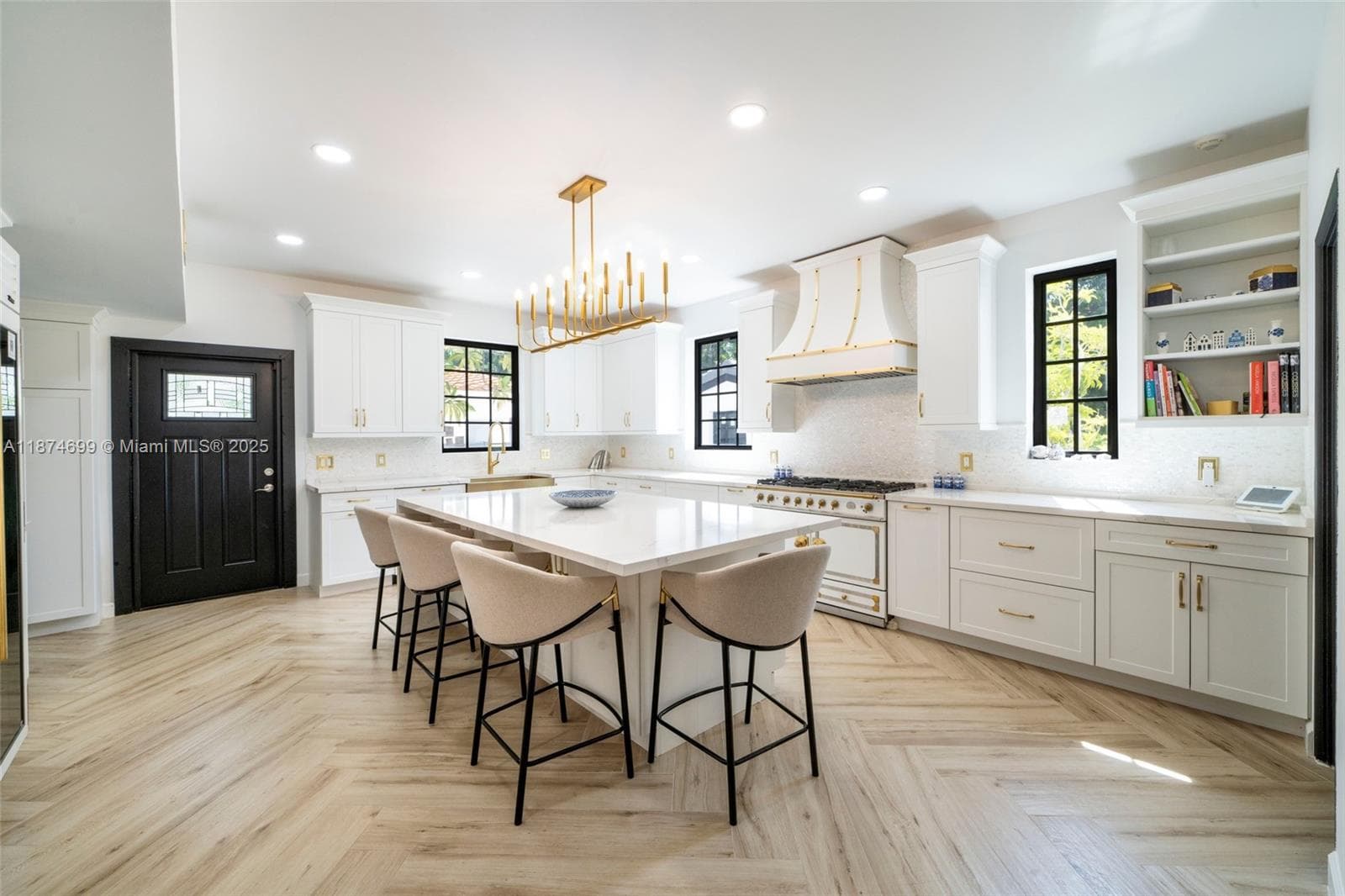 5149 Alton Rd, Miami Beach FL 33140 — 13