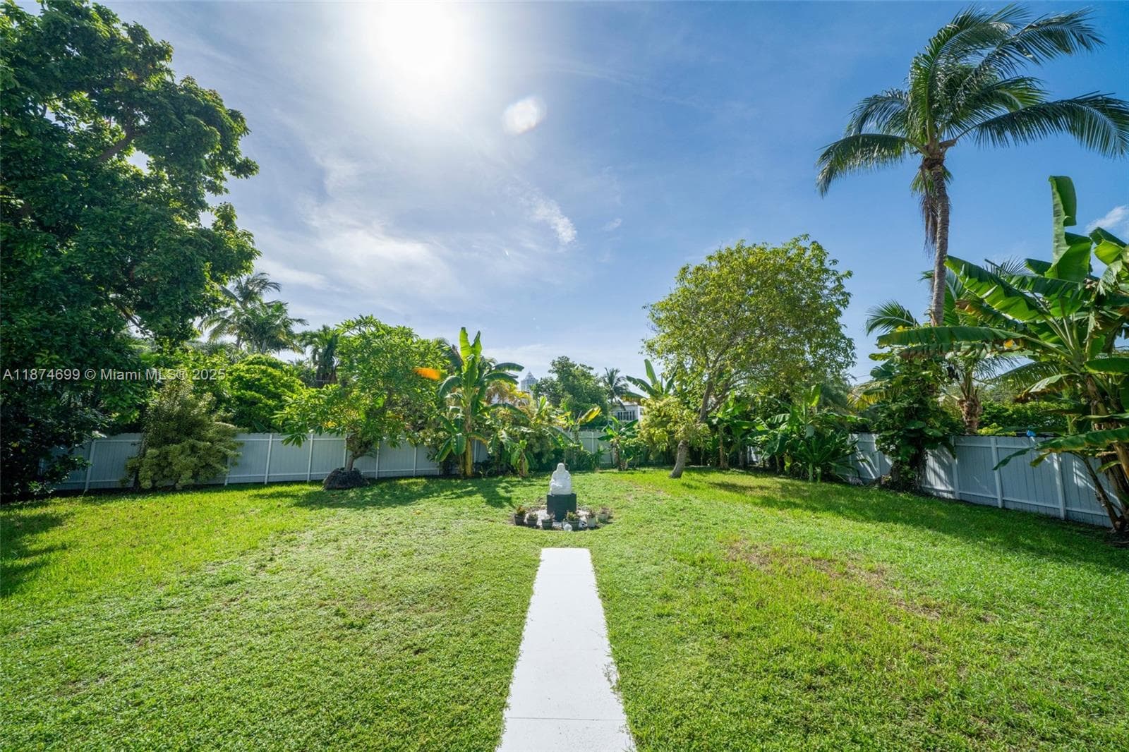 5149 Alton Rd, Miami Beach FL 33140 — 36
