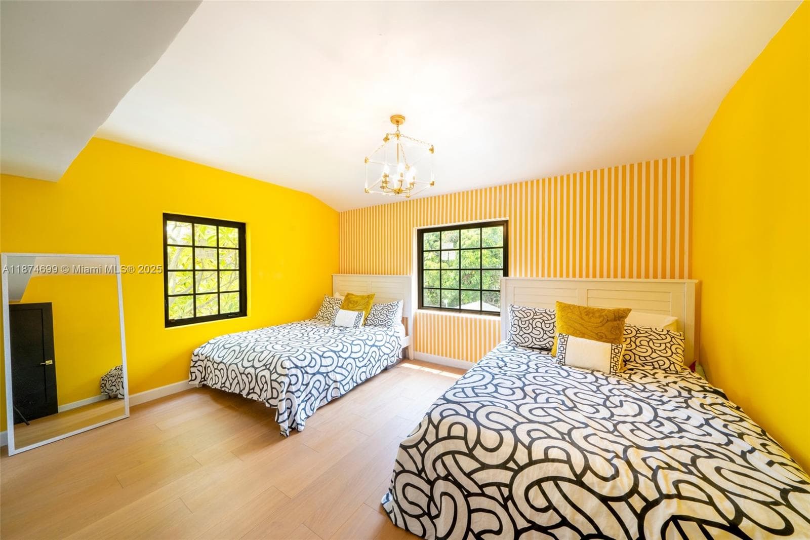 5149 Alton Rd, Miami Beach FL 33140 — 28