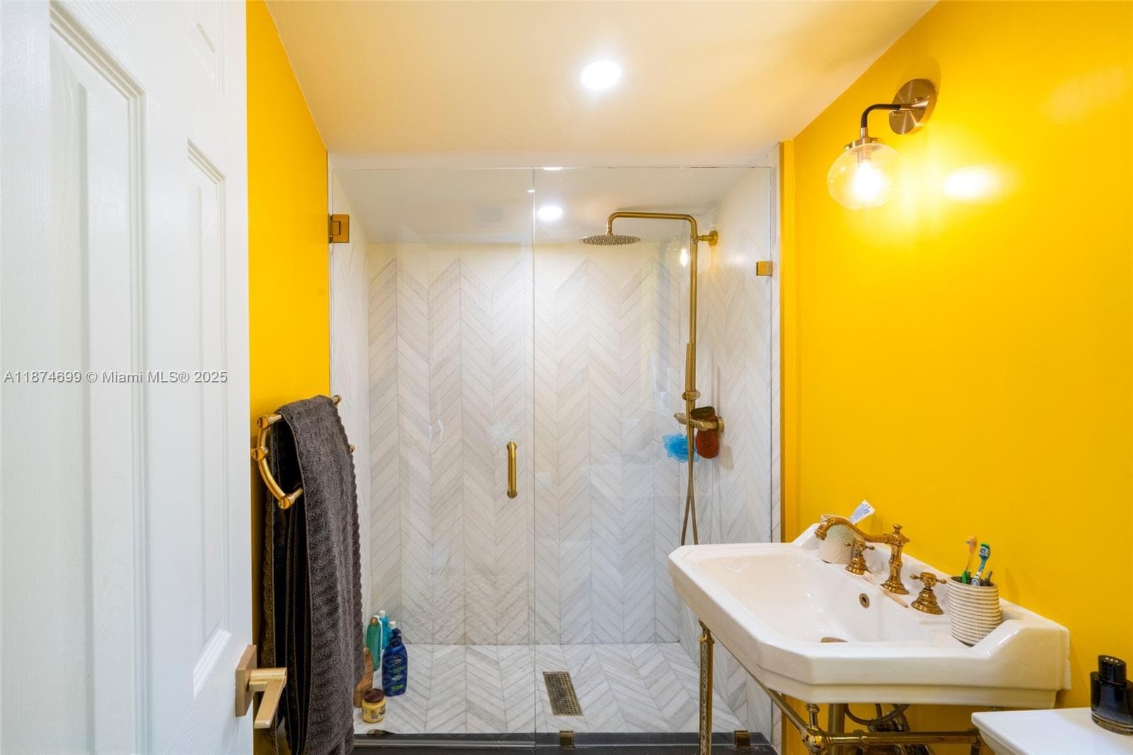 5149 Alton Rd, Miami Beach FL 33140 — 29