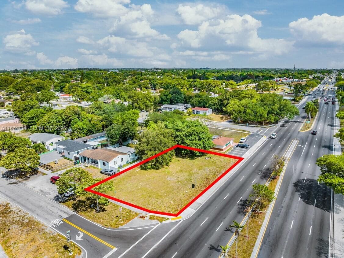 NW 27th, Opa-Locka FL 33054 — 9