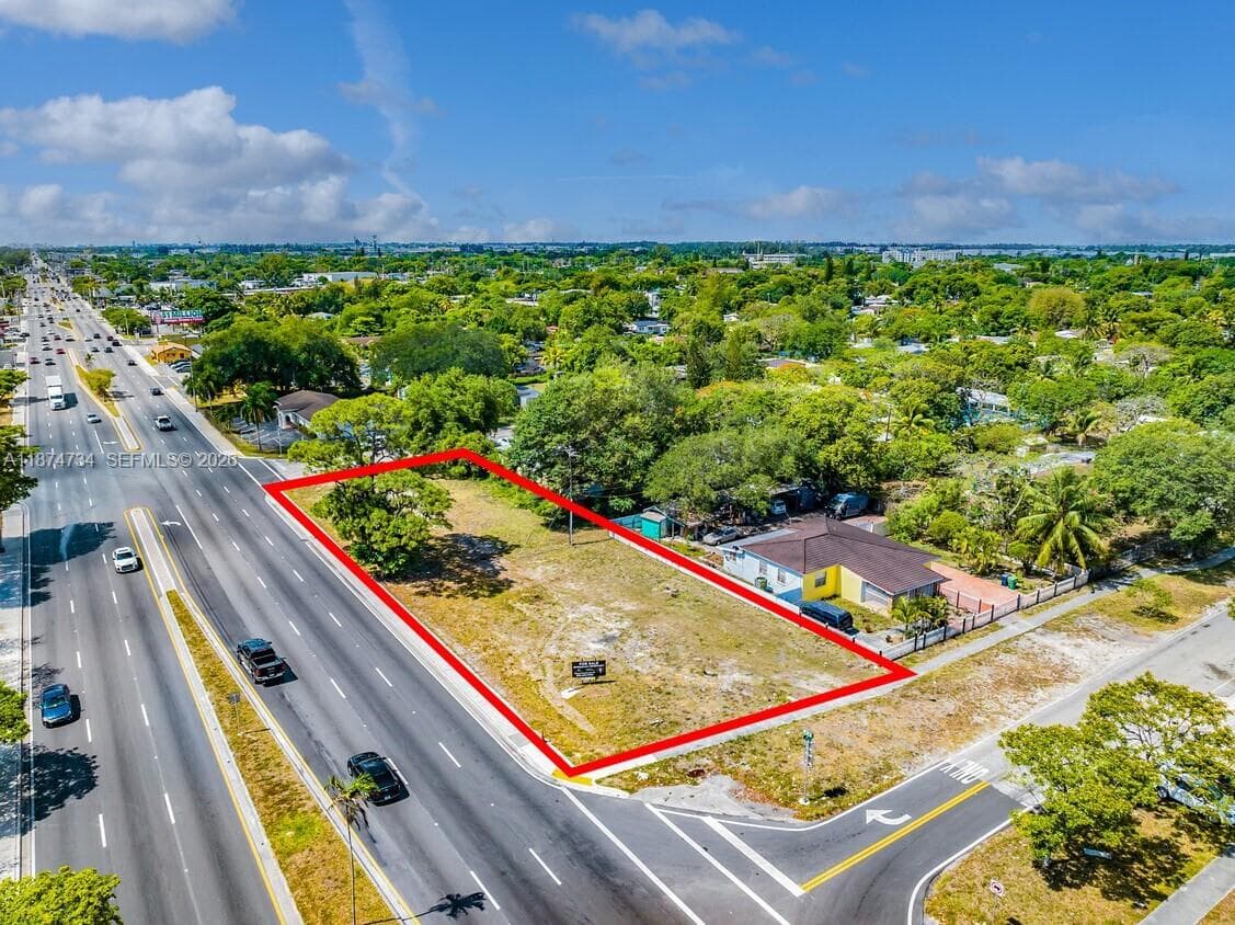 NW 27th, Opa-Locka FL 33054 — 10