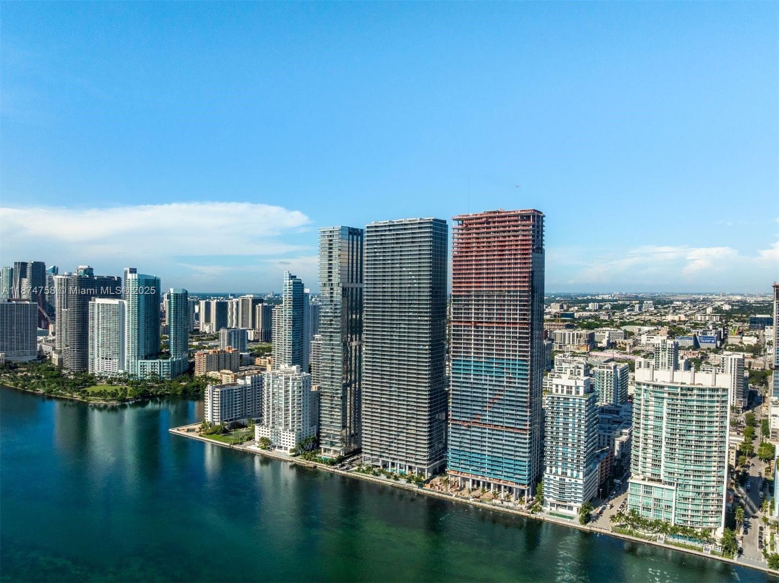 700 NE 24th St # 1005, Miami FL 33137 — 18