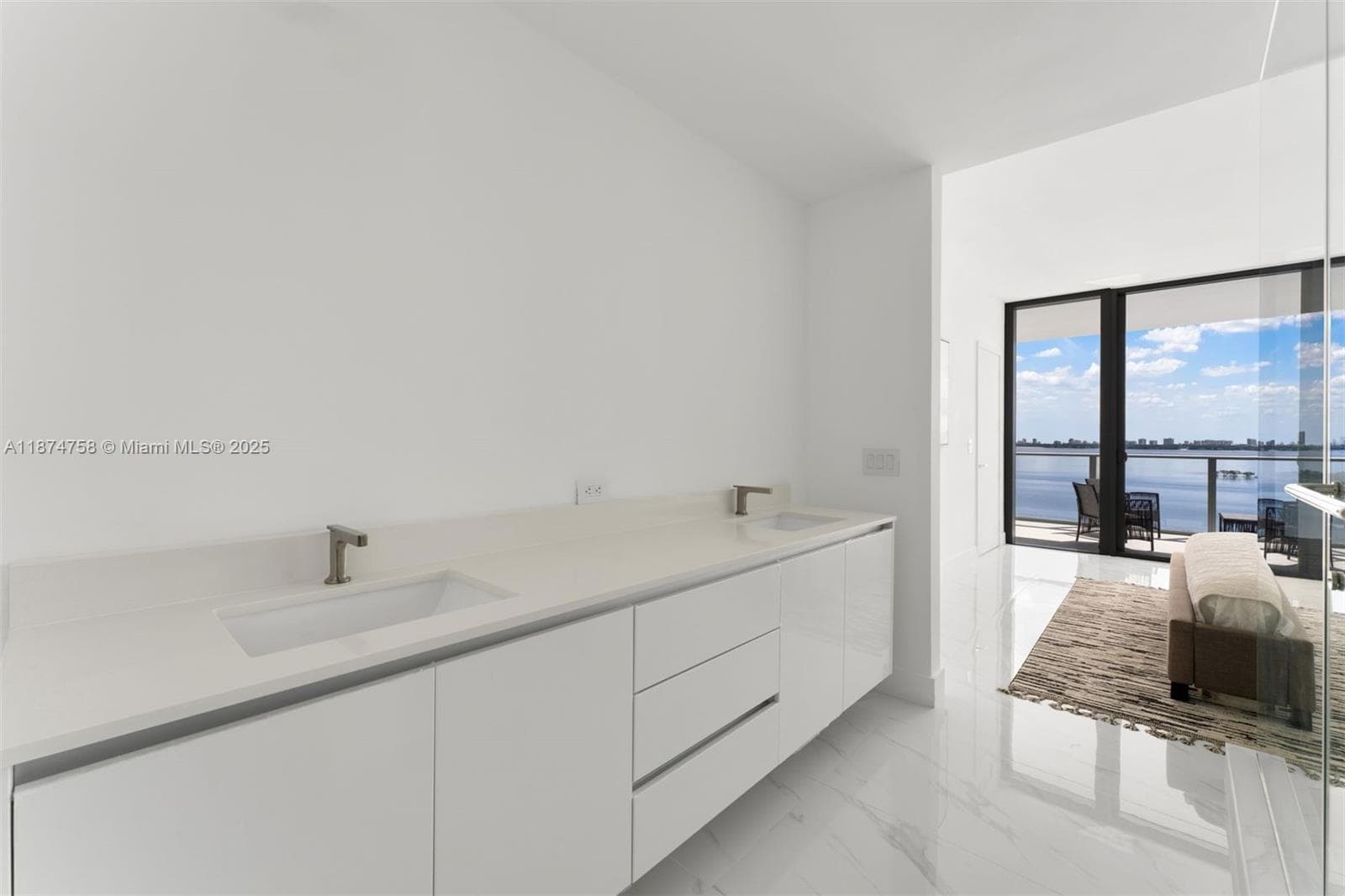 700 NE 24th St # 1005, Miami FL 33137 — 11