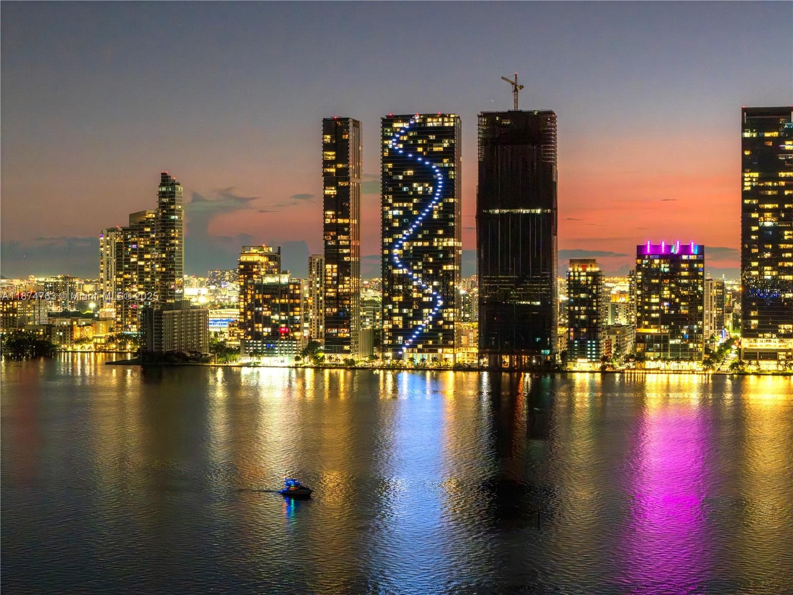 700 NE 24th St # 4702, Miami FL 33137 — 25