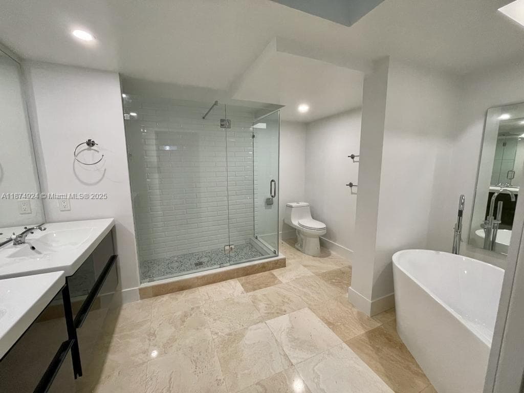 101 Crandon Blvd # 381, Key Biscayne FL 33149 — 14