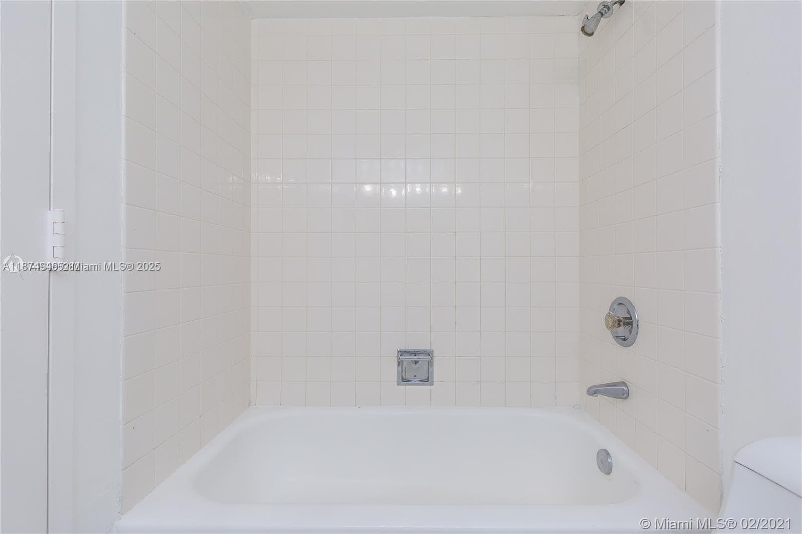 1650 NE 115th St # 403, Miami FL 33181 — 16