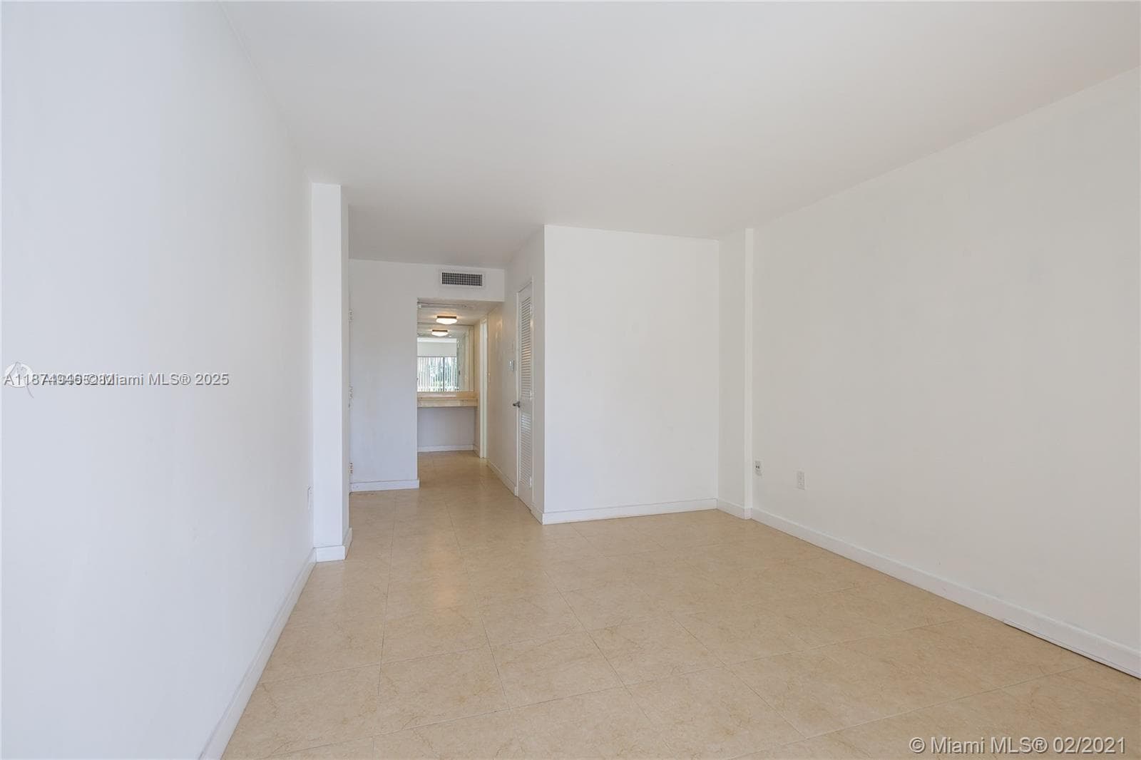 1650 NE 115th St # 403, Miami FL 33181 — 12