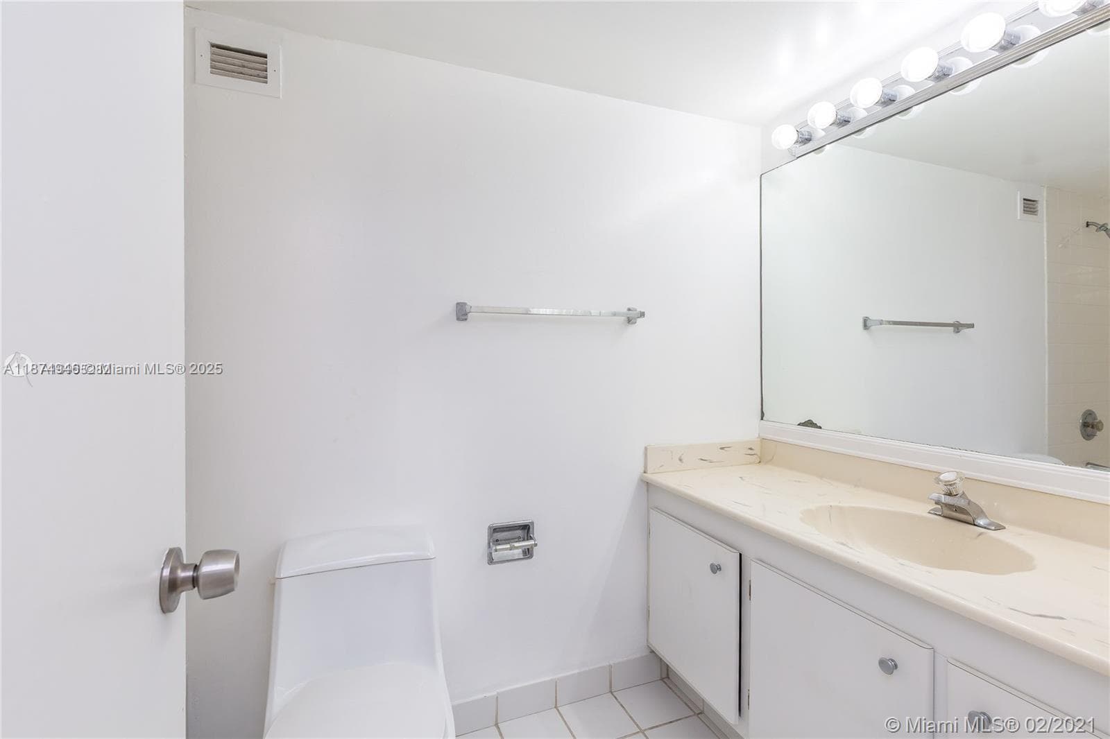 1650 NE 115th St # 403, Miami FL 33181 — 15