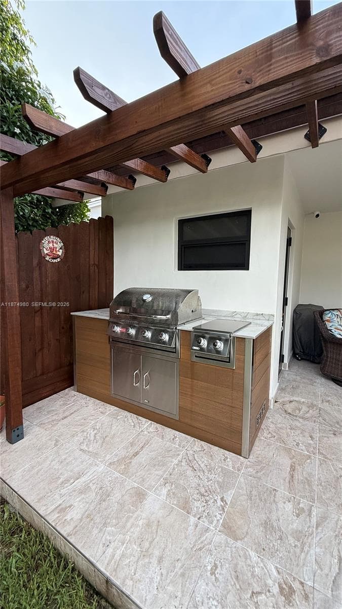 840 NW 134th Ave, Miami FL 33182 — 12