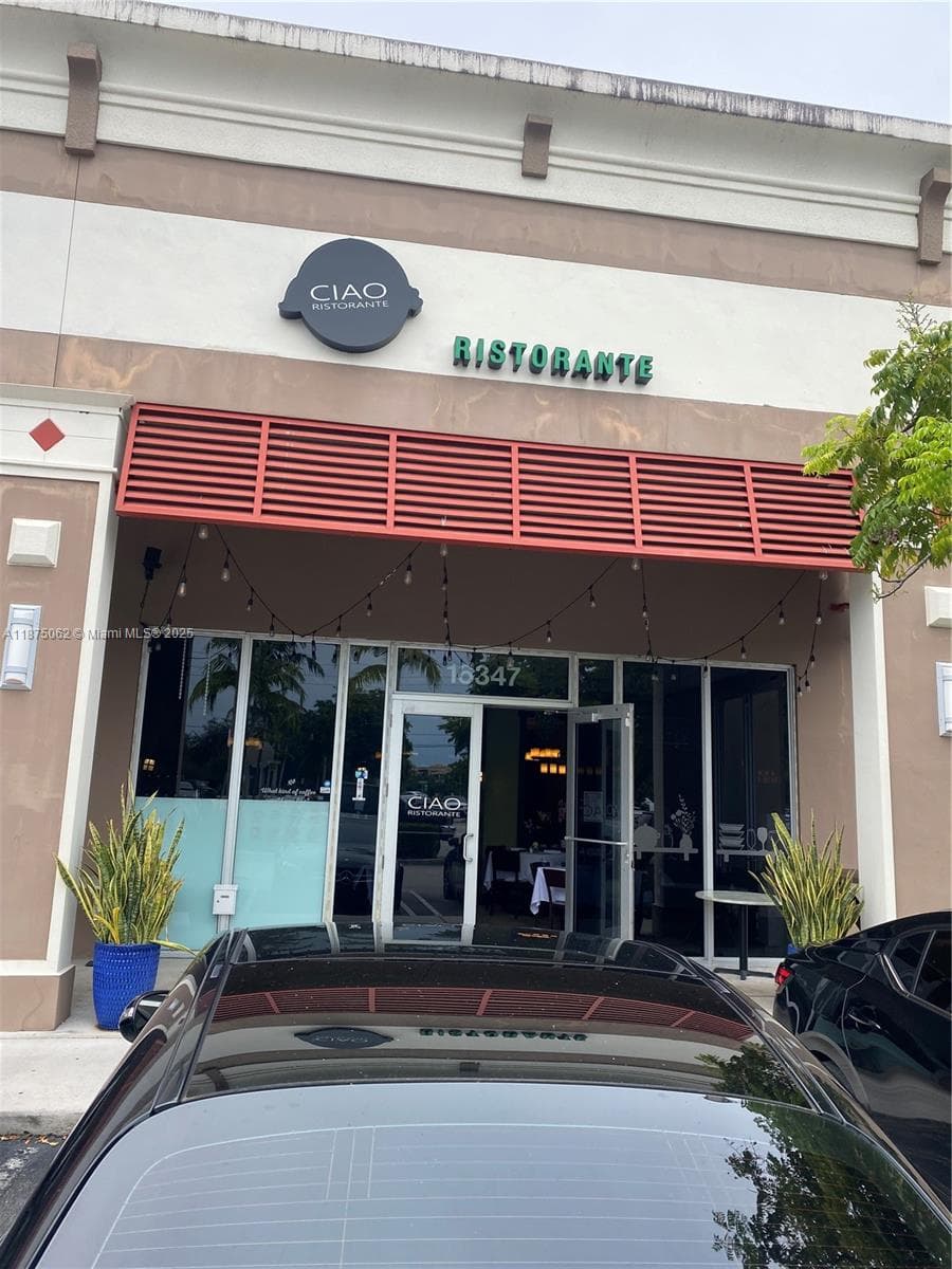 Miami, FL — 51