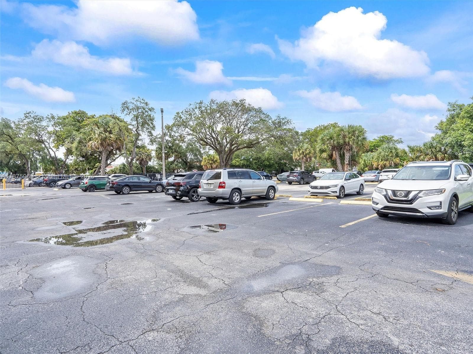 1470 NE 125th Ter, North Miami FL 33161 — 24