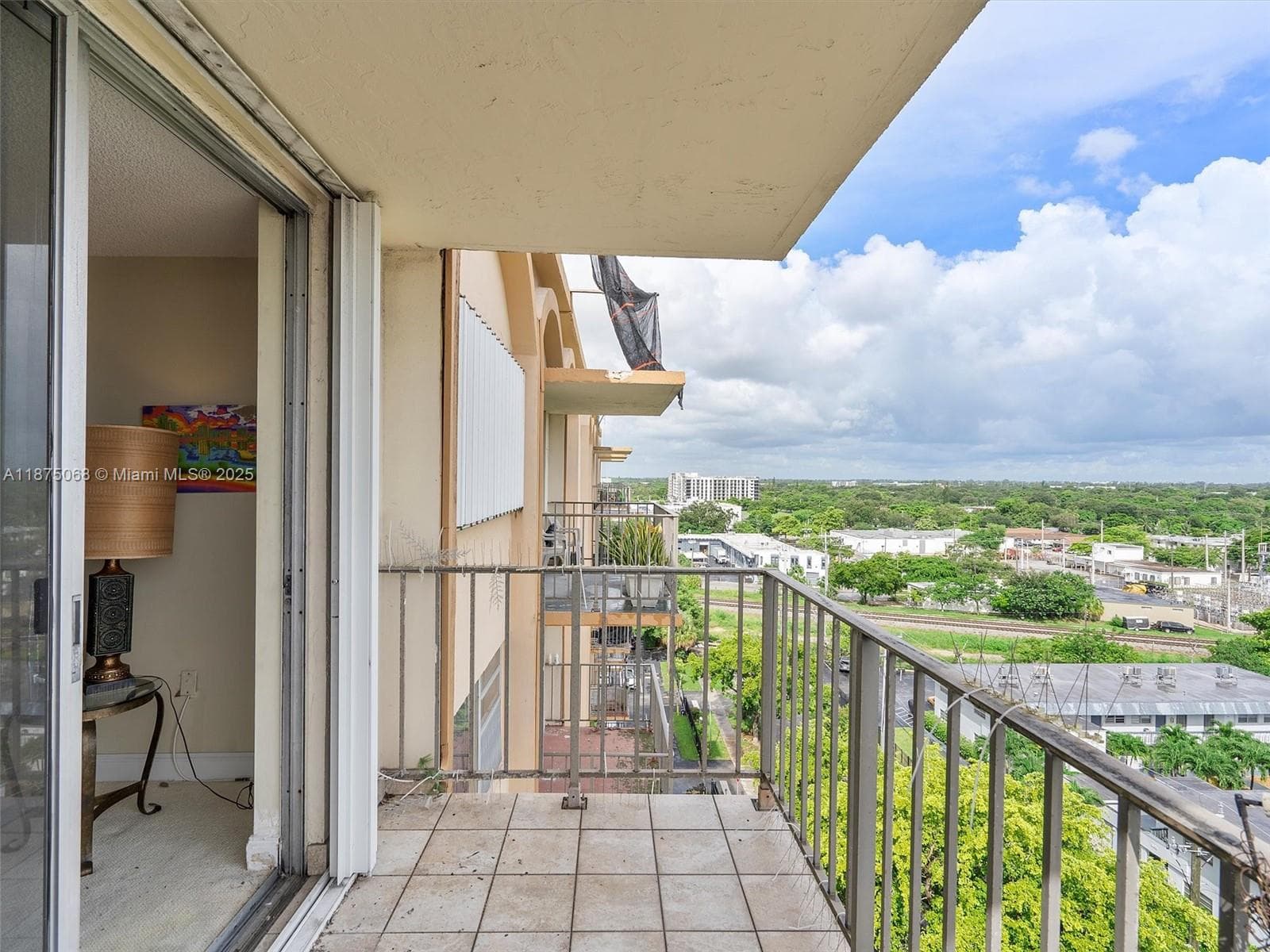1470 NE 125th Ter, North Miami FL 33161 — 21