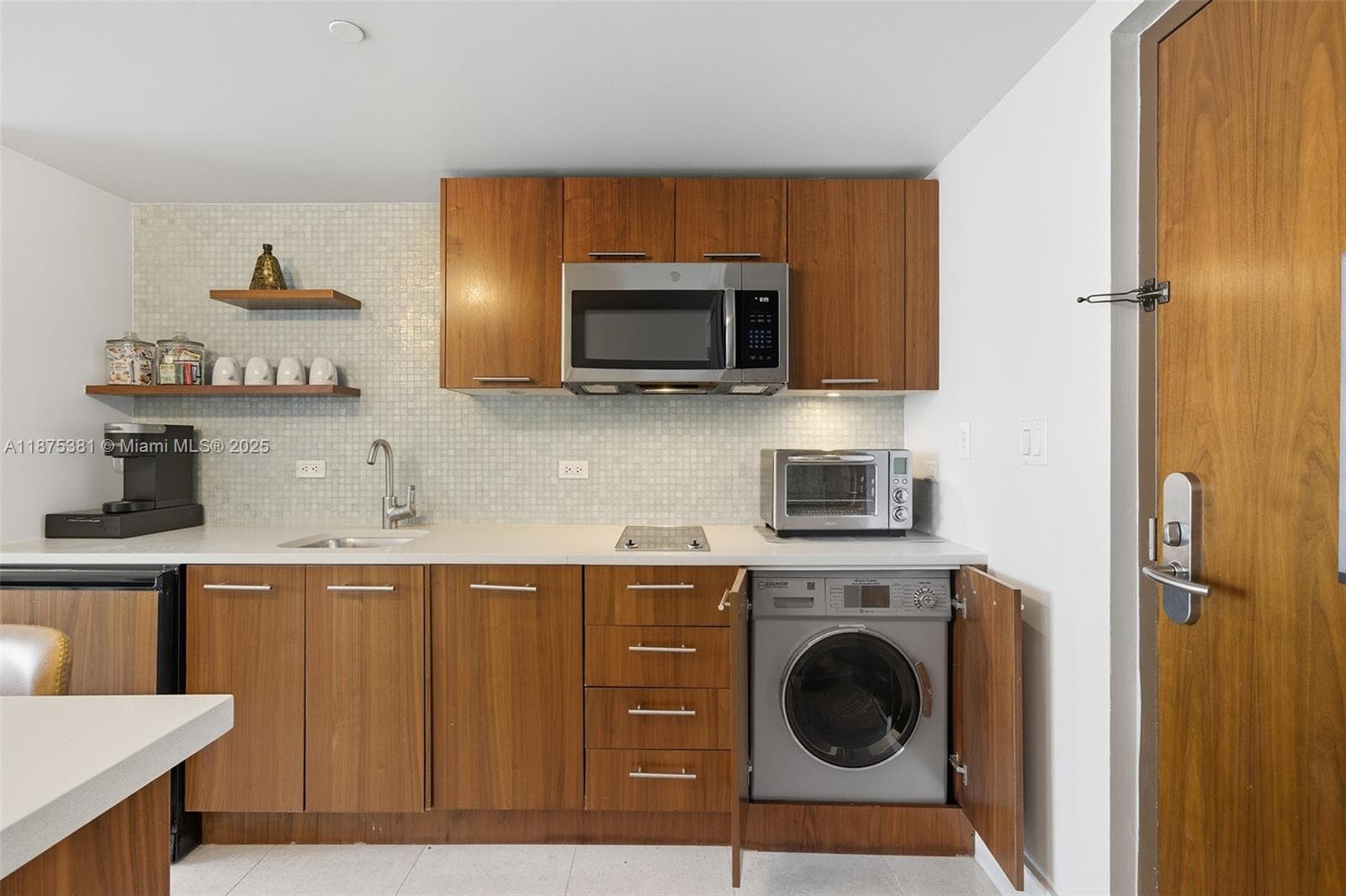Central Carillon Beach Co, Miami Beach, FL — 12