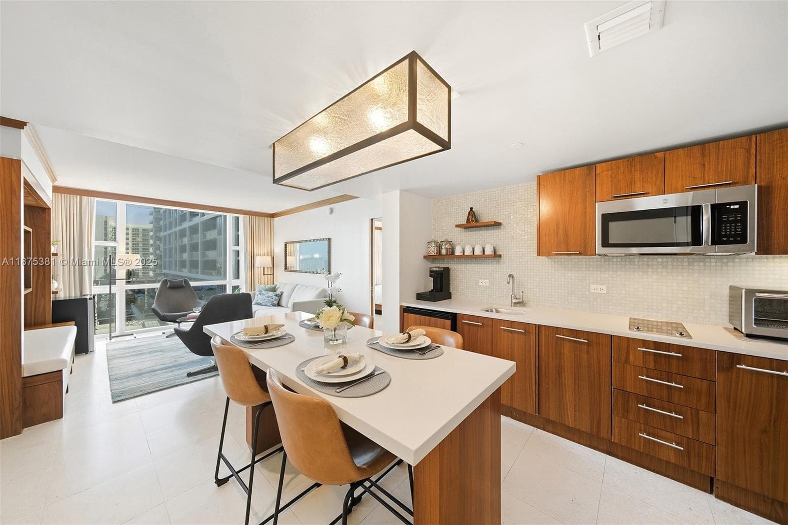 Central Carillon Beach Co, Miami Beach, FL — 3