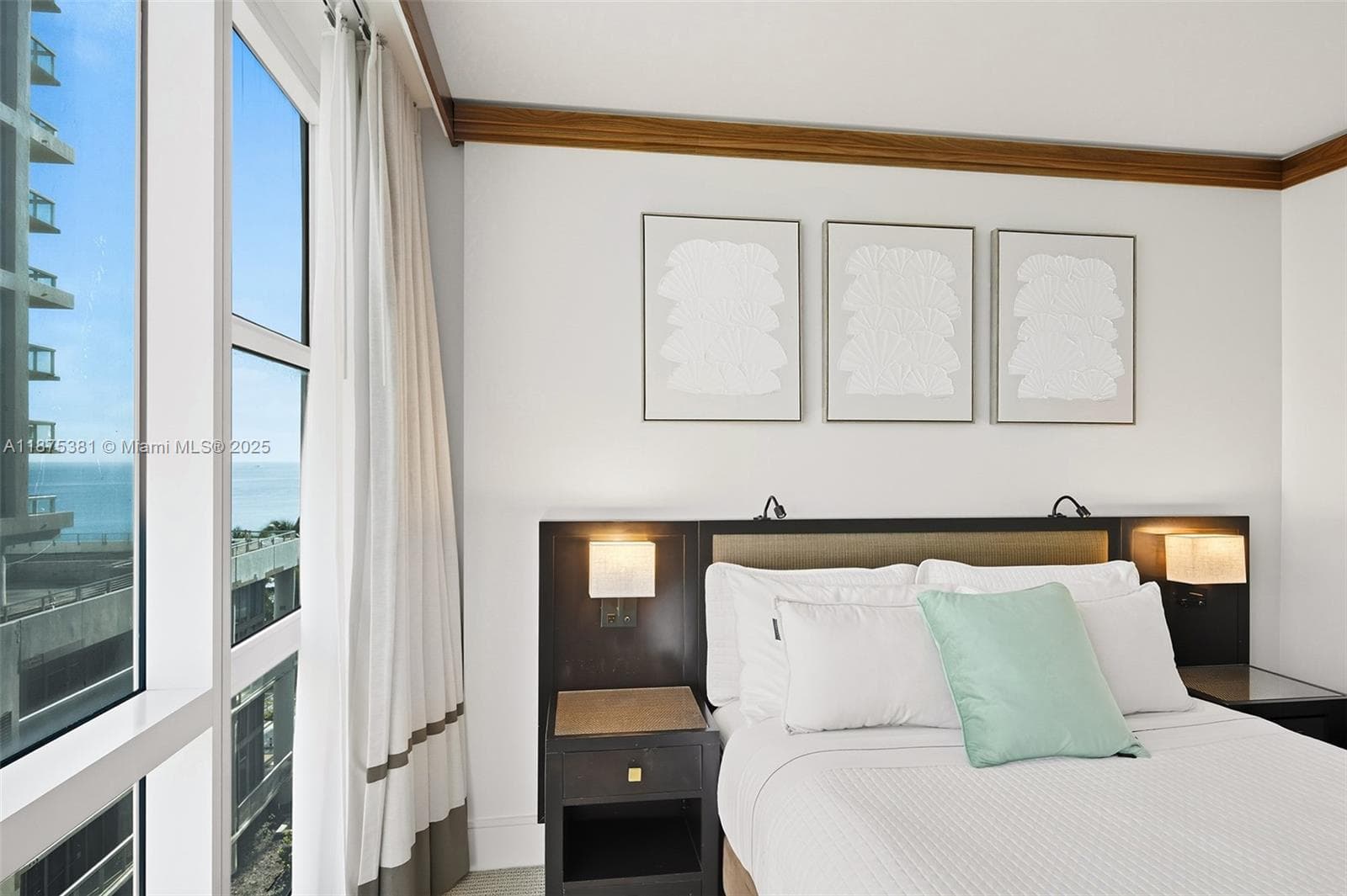 Central Carillon Beach Co, Miami Beach, FL — 21