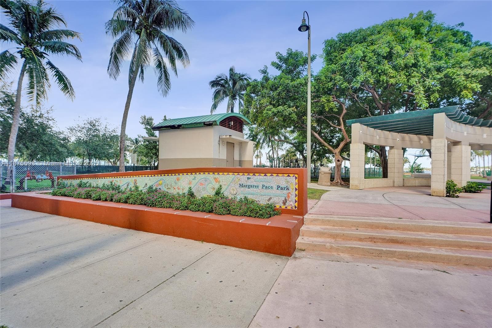 1900 N Bayshore Dr # 3207, Miami FL 33132 — 34