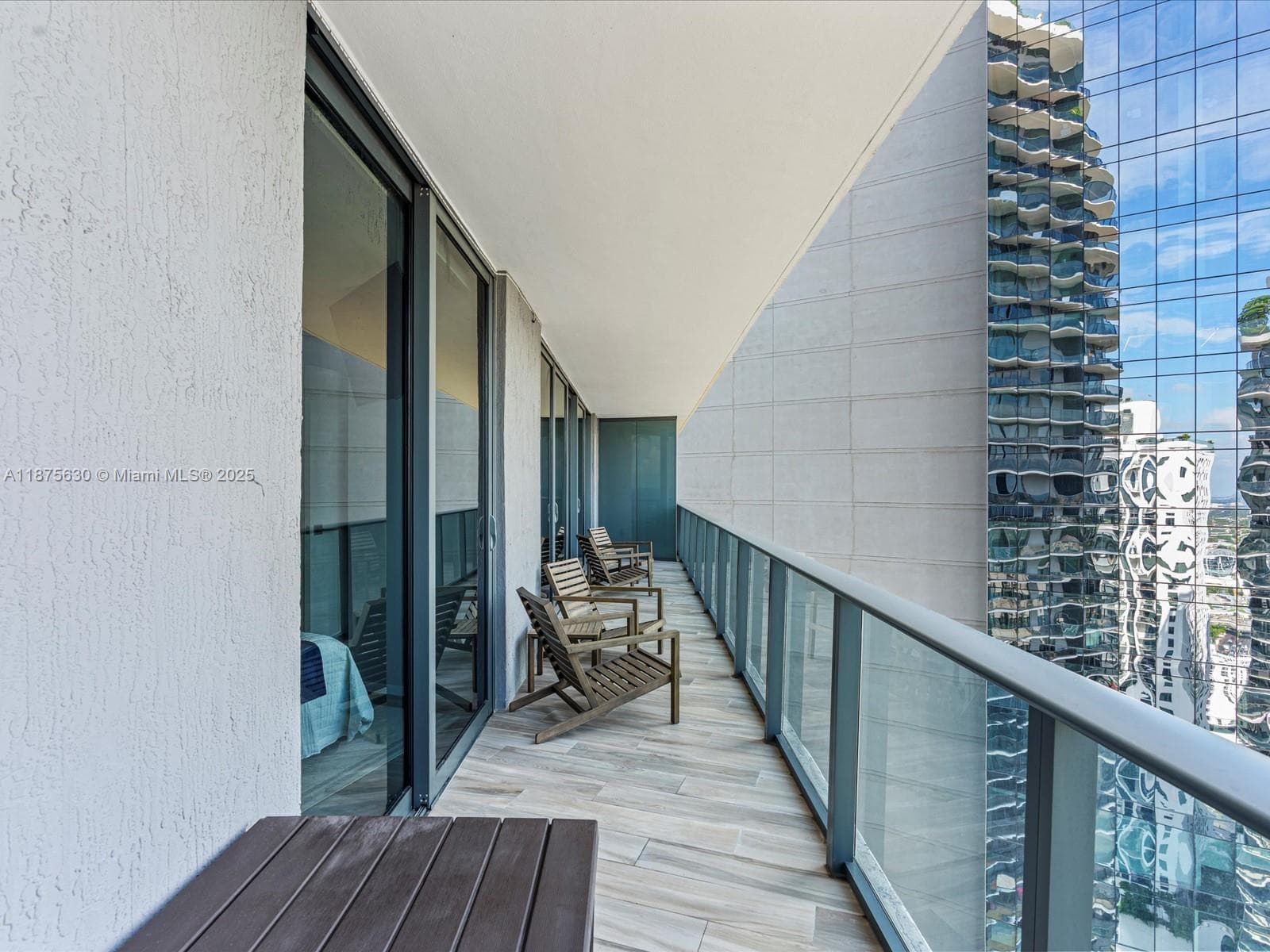 801 S Miami Ave # 4402, Miami FL 33130 — 42