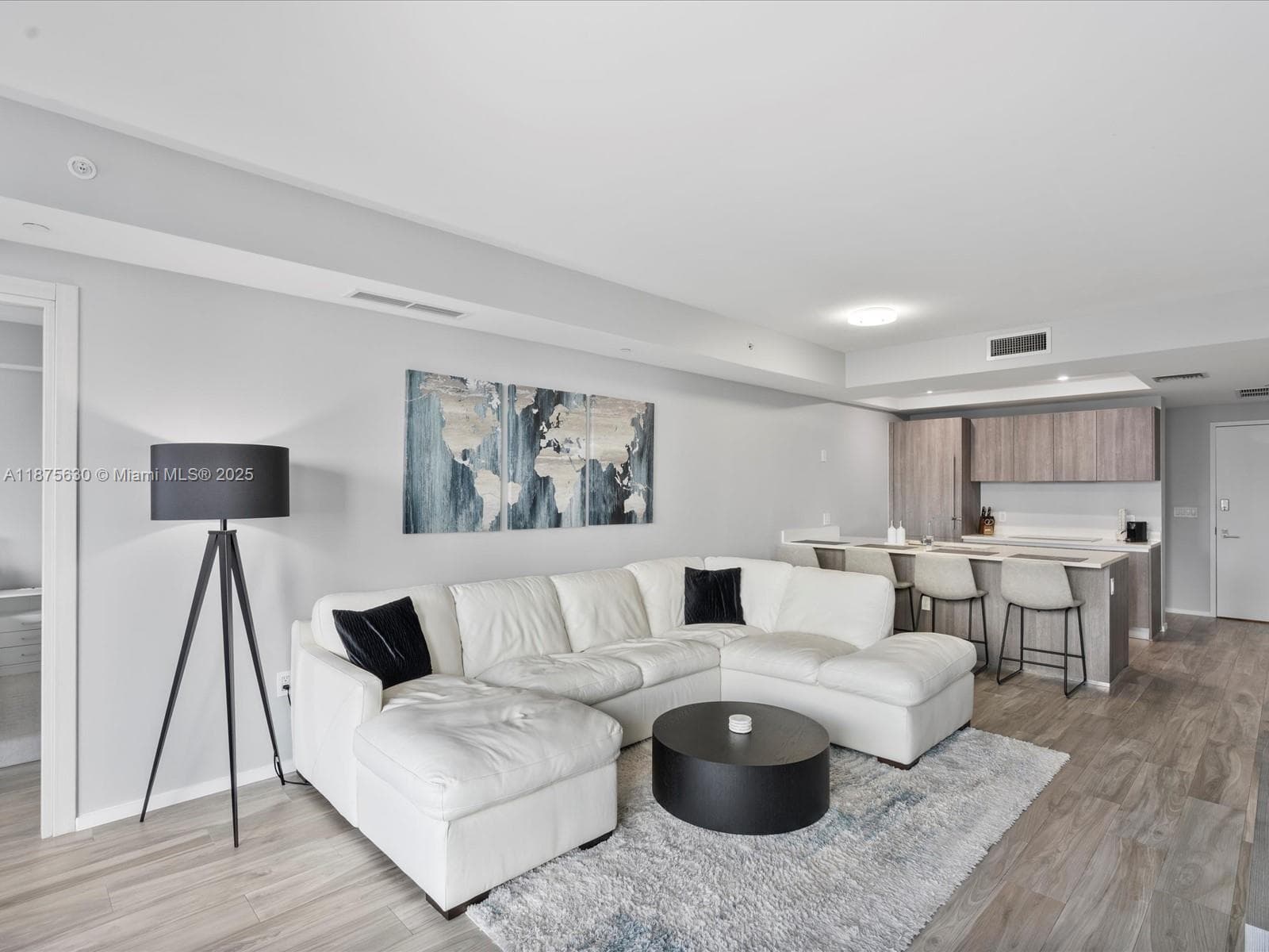801 S Miami Ave # 4402, Miami FL 33130 — 13