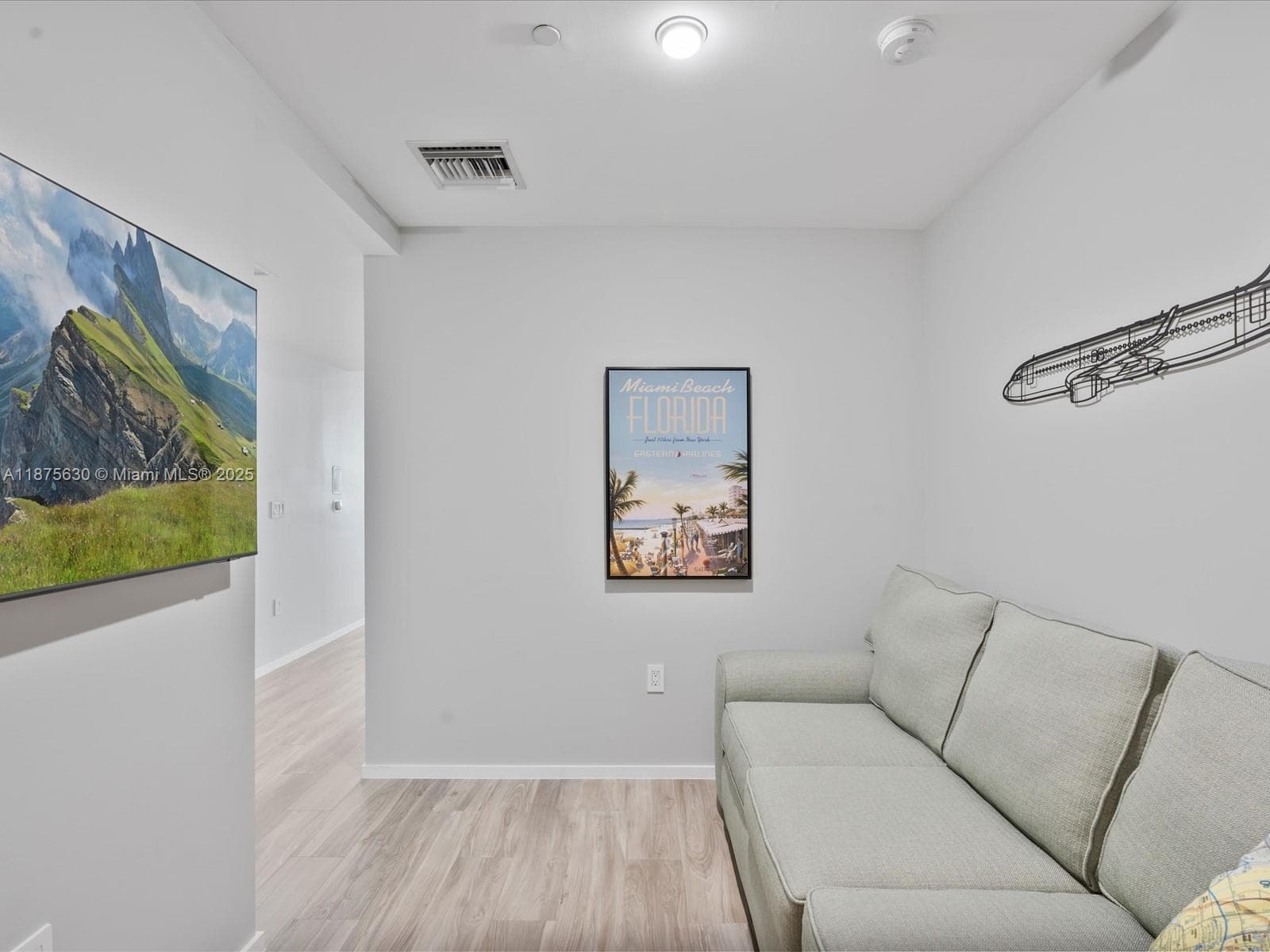 801 S Miami Ave # 4402, Miami FL 33130 — 17