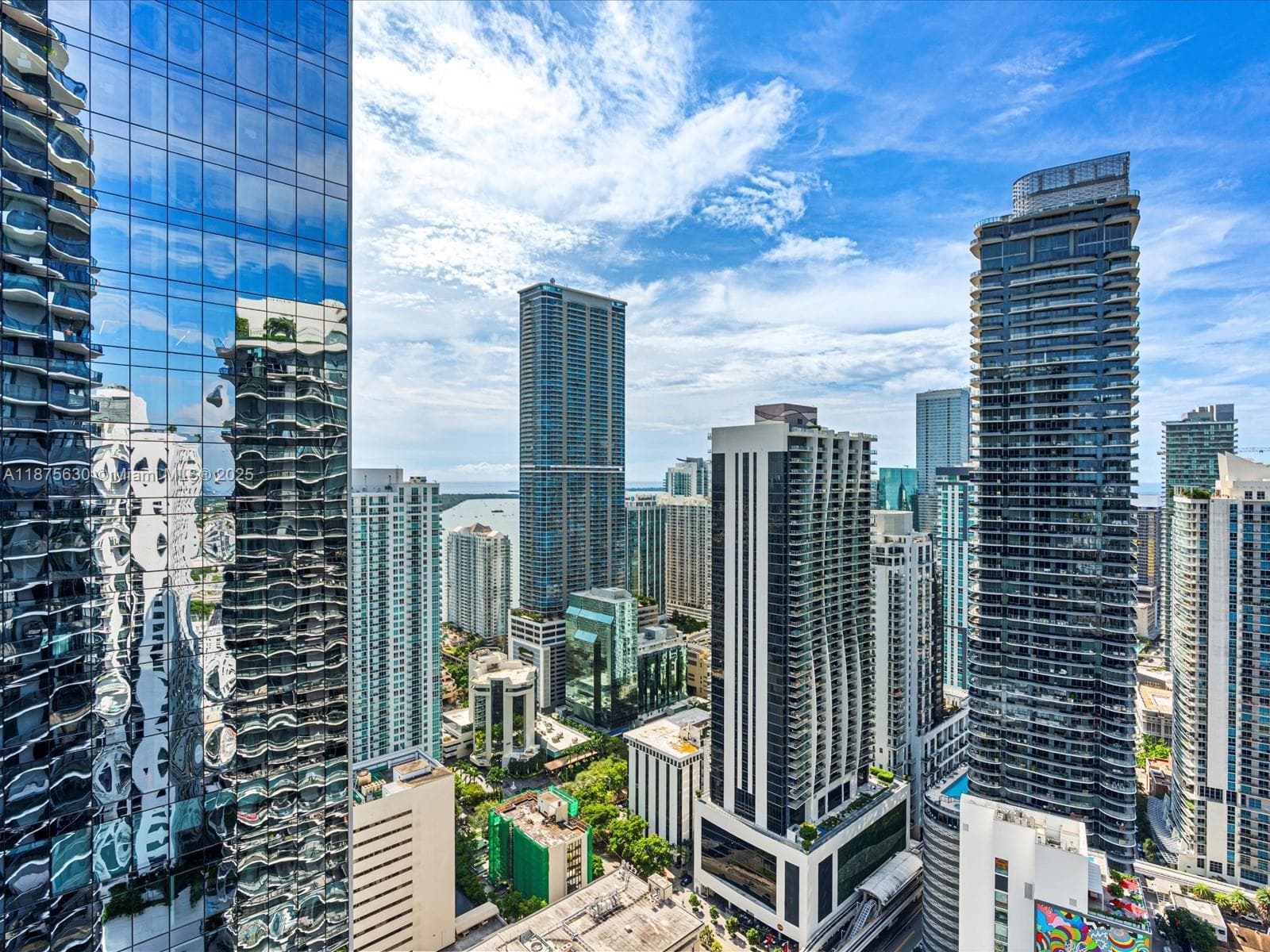 801 S Miami Ave # 4402, Miami FL 33130 — 43