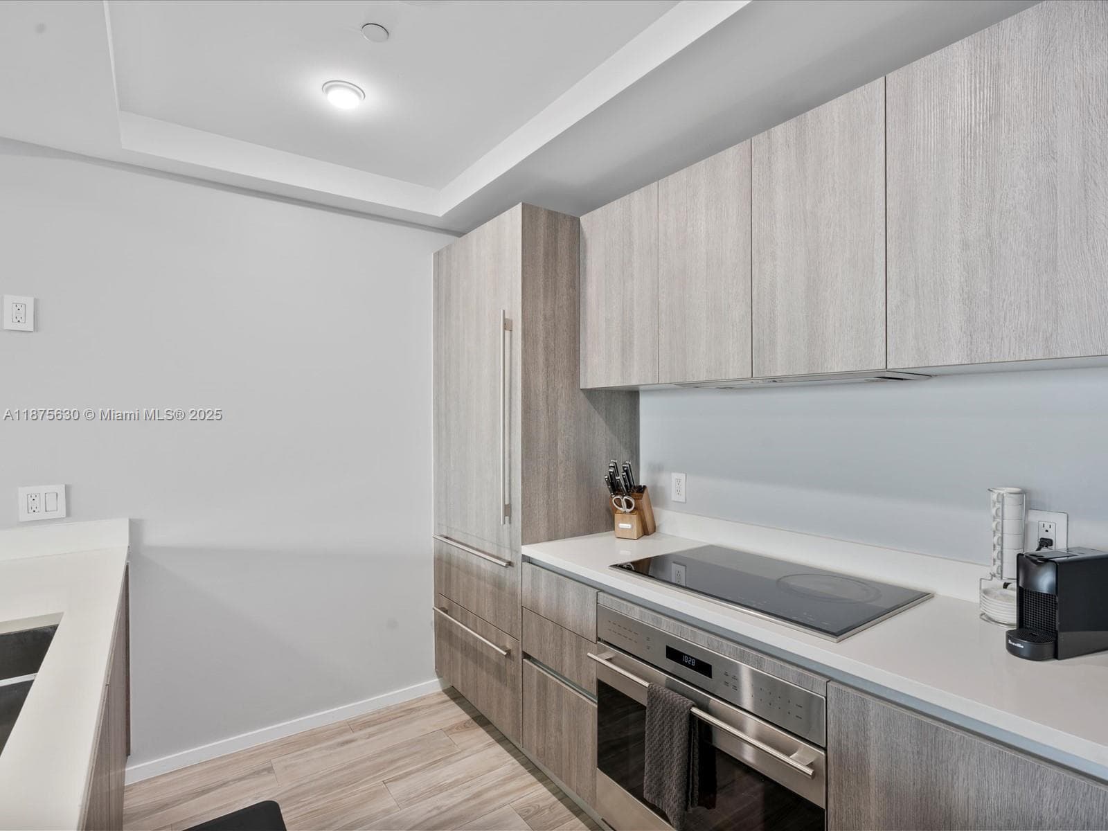 801 S Miami Ave # 4402, Miami FL 33130 — 7