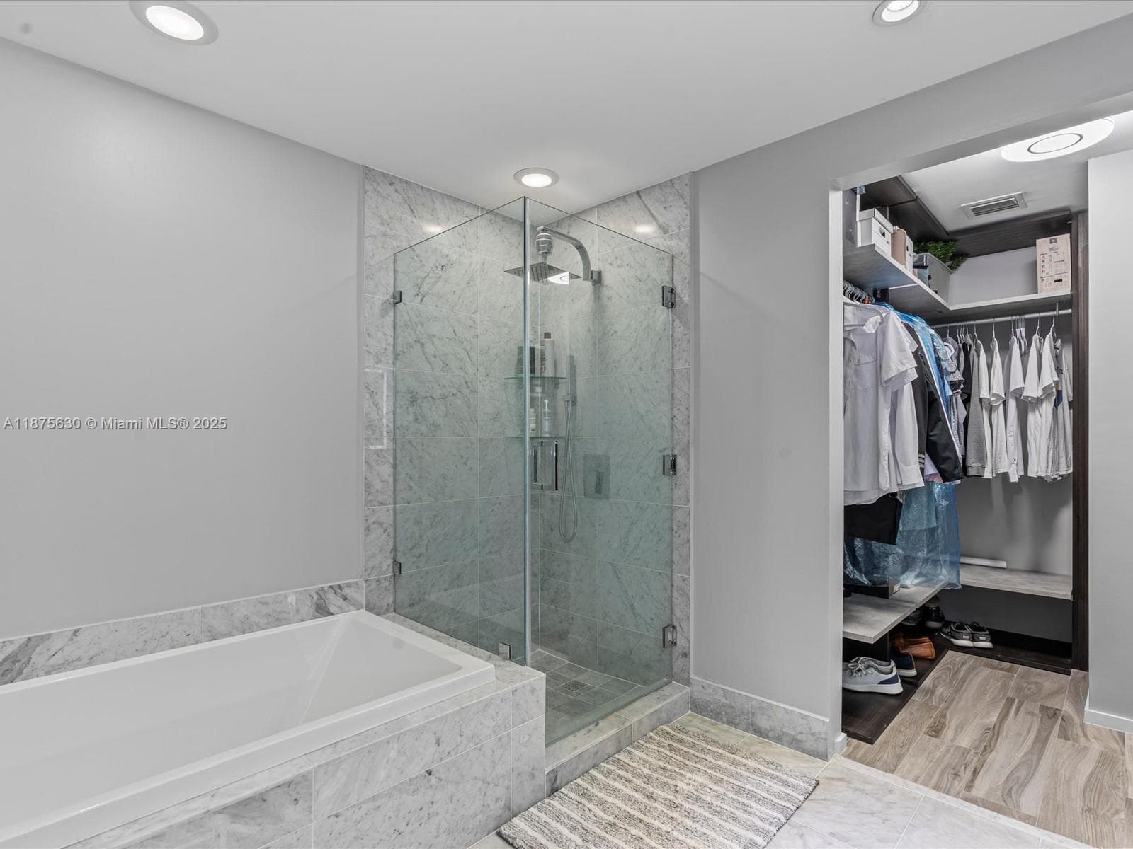 801 S Miami Ave # 4402, Miami FL 33130 — 30