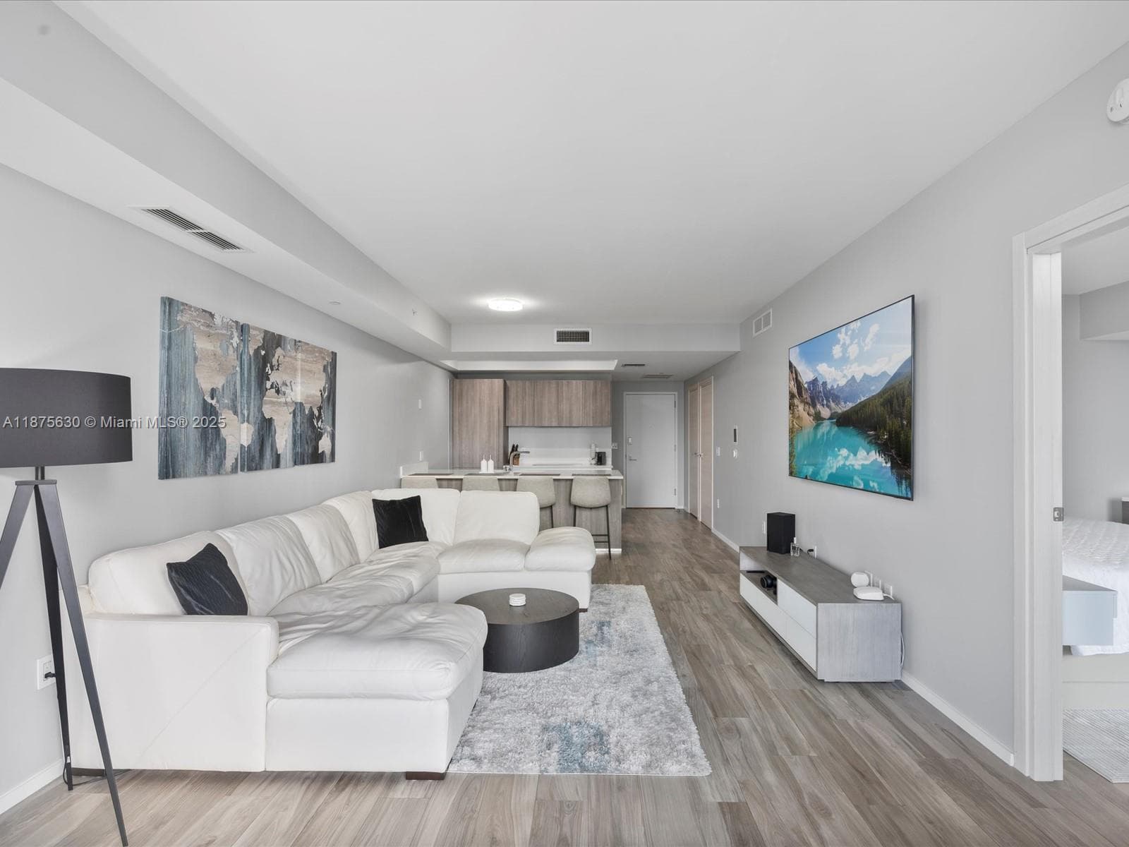 801 S Miami Ave # 4402, Miami FL 33130 — 14