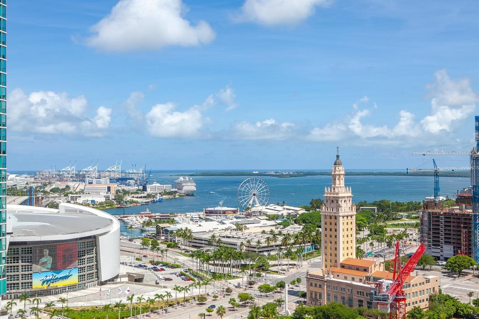 851 NE 1st Avenue # 2005, Miami FL 33132 — 21