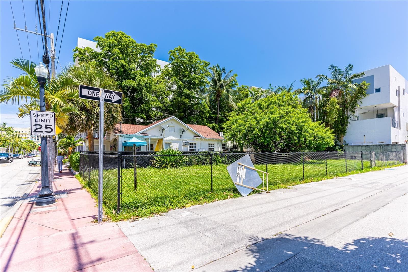 918 4th St, Miami Beach FL 33139 — 6