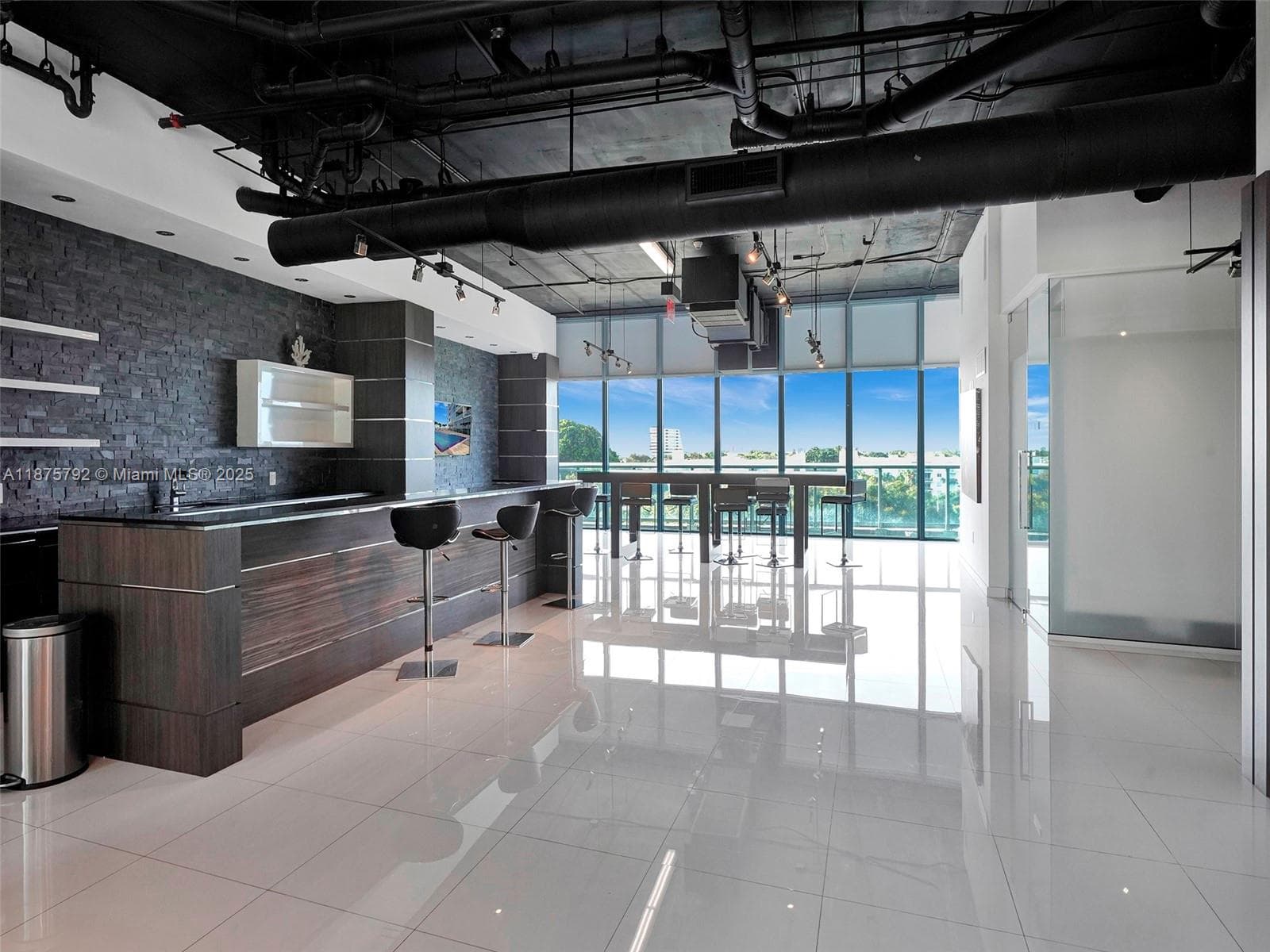 601 NE 36th St # 2703, Miami FL 33137 — 45