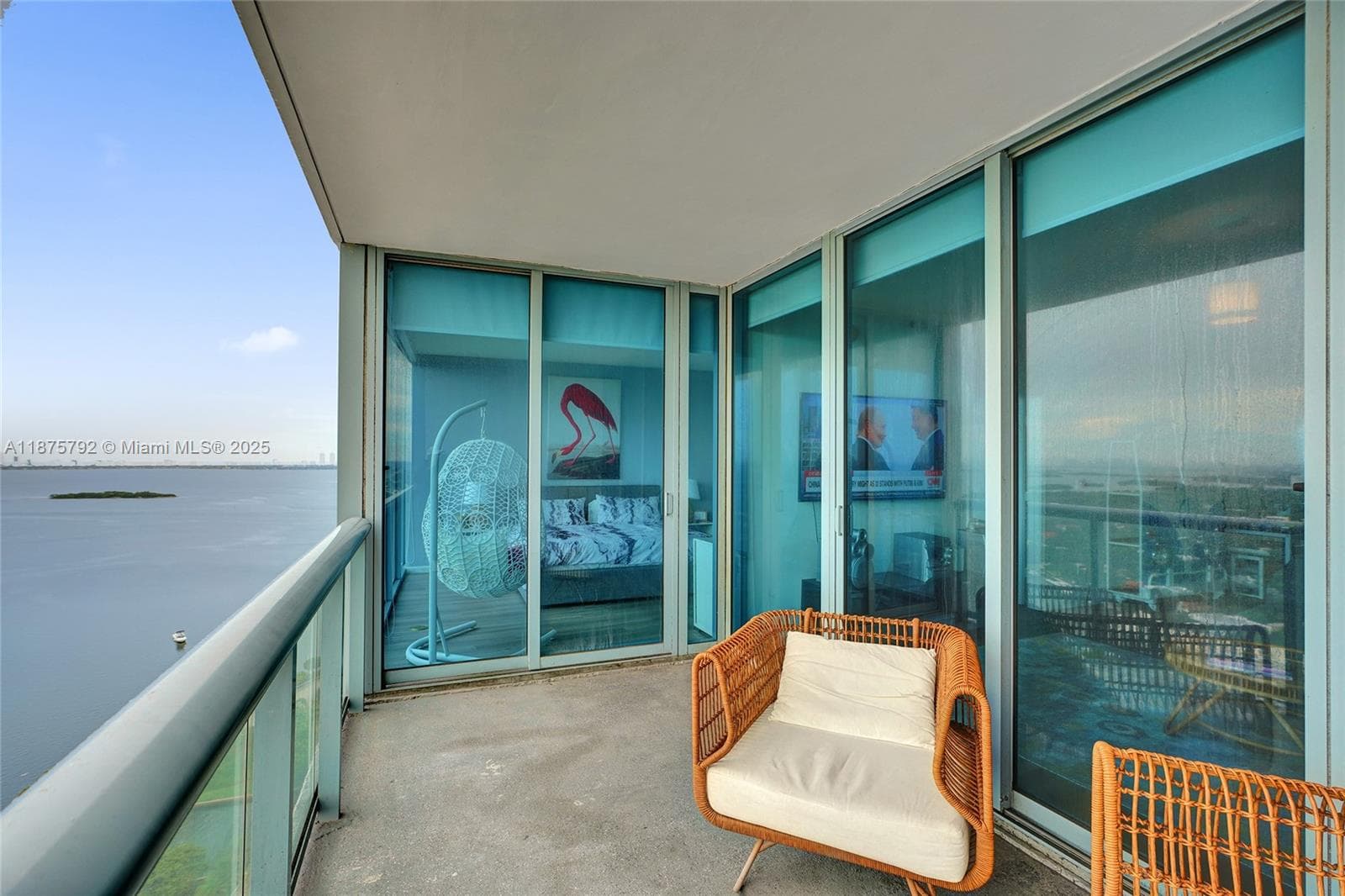 601 NE 36th St # 2703, Miami FL 33137 — 35