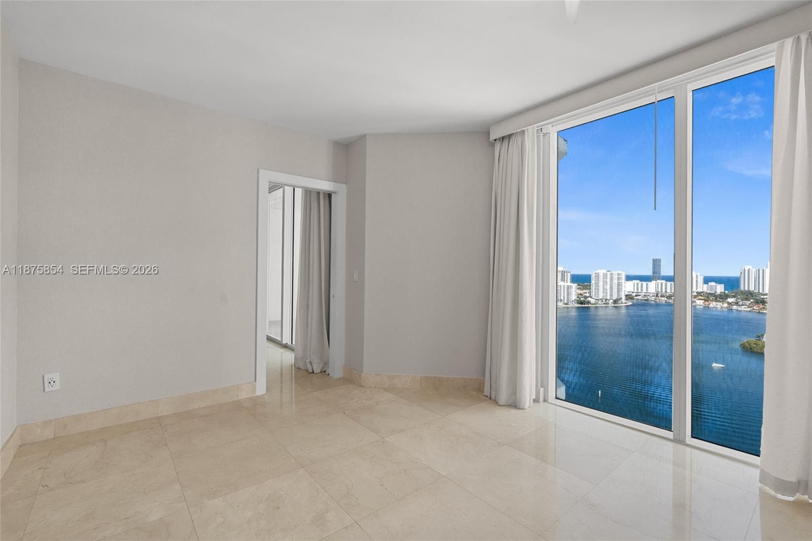 3301 NE 183rd St, Aventura FL 33160 — 13