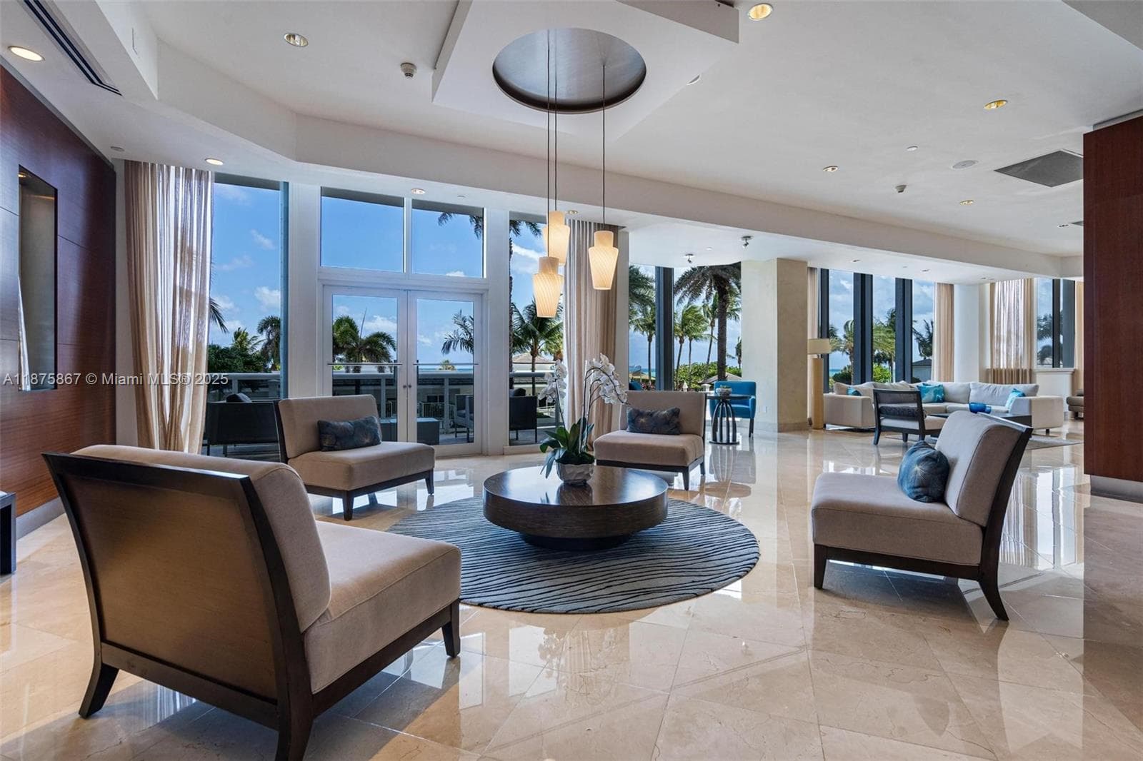 4779 Collins Ave # 2305, Miami Beach FL 33140 — 34