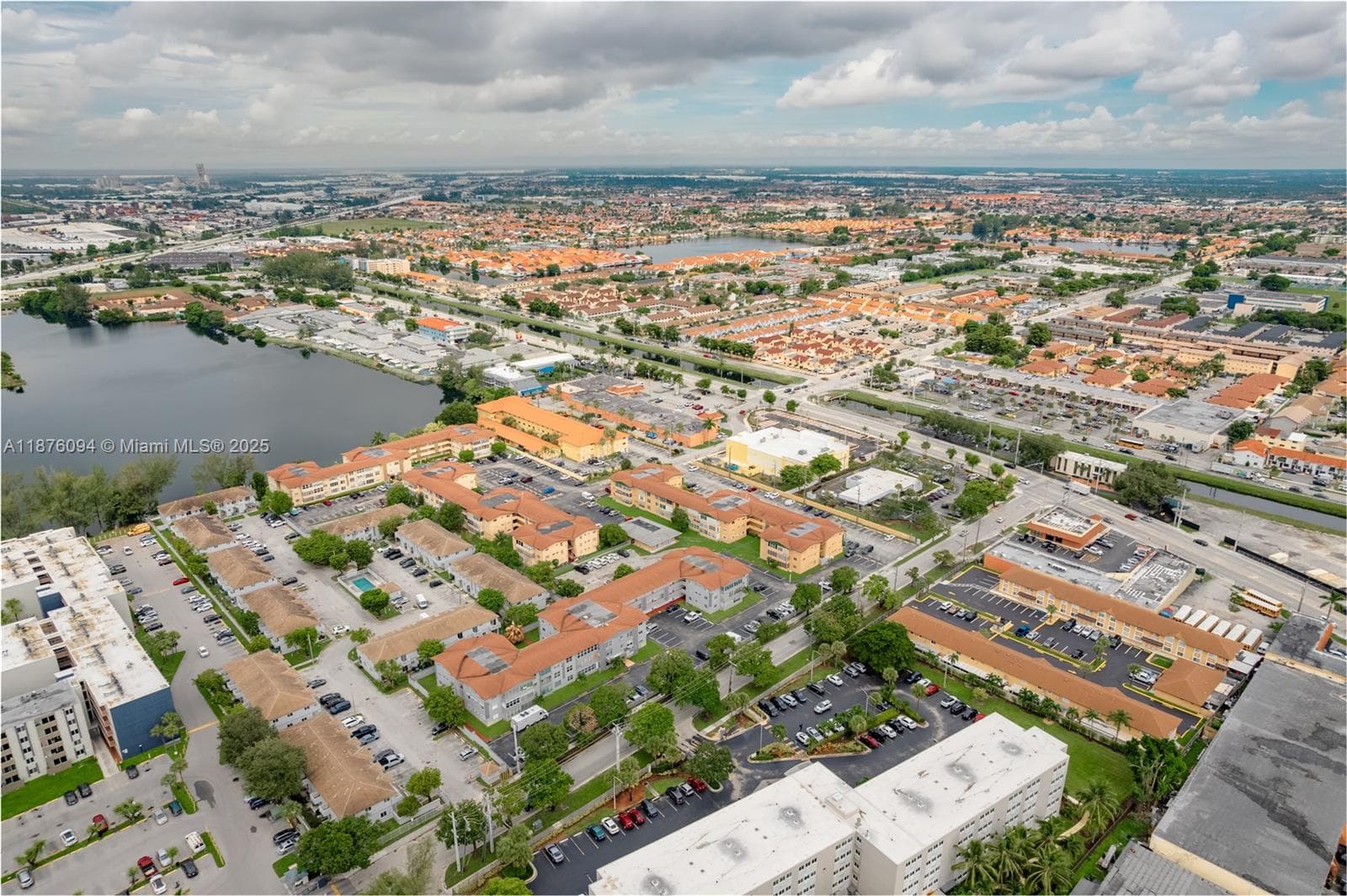 120 Royal Palm Rd # 315, Hialeah Gardens FL 33016 — 14