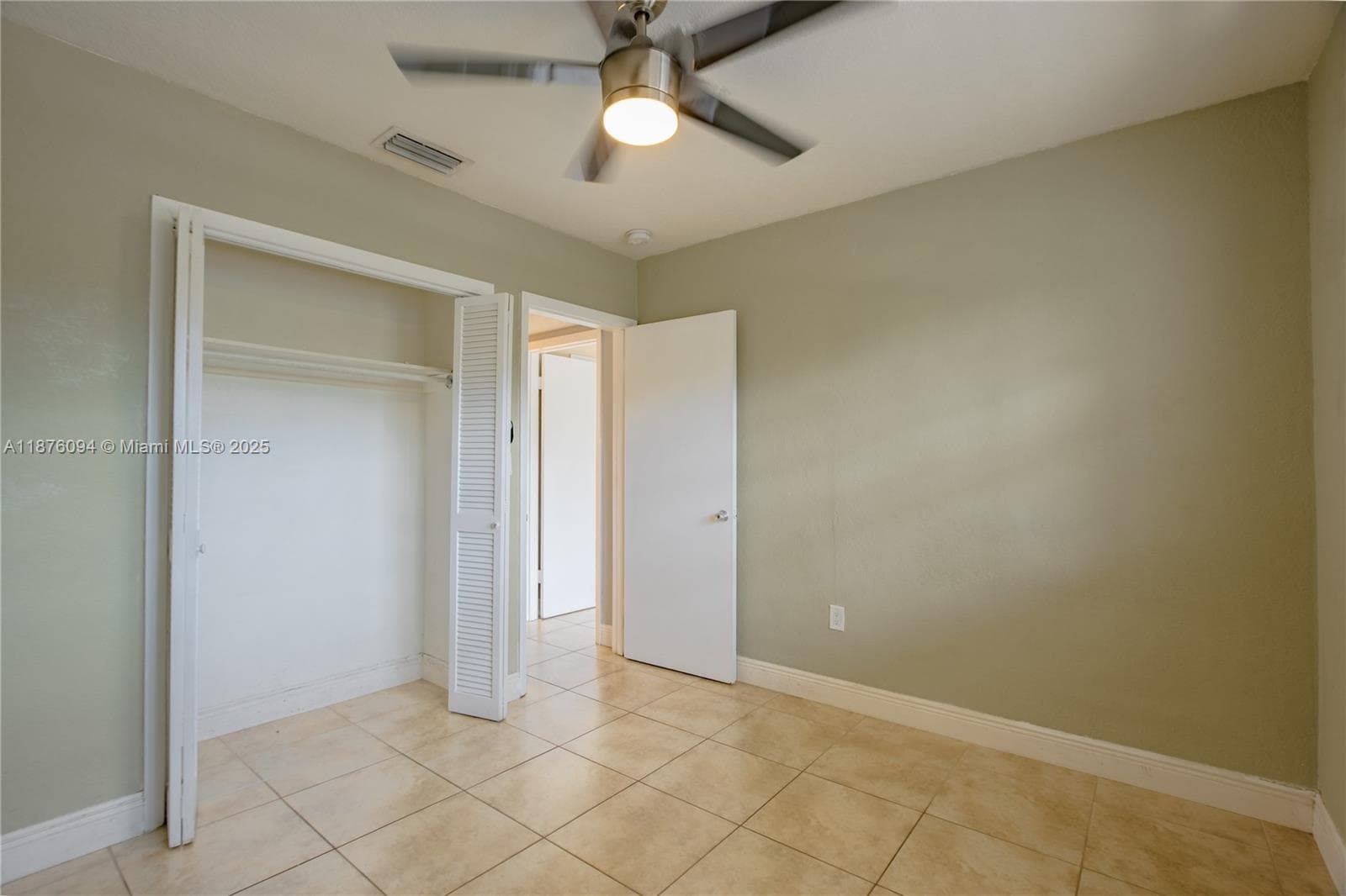 120 Royal Palm Rd # 315, Hialeah Gardens FL 33016 — 8