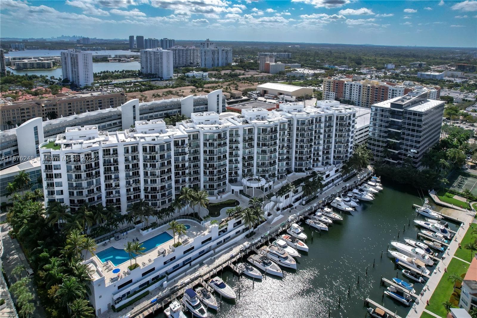 3029 NE 188th St # 625, Aventura FL 33180 — 23