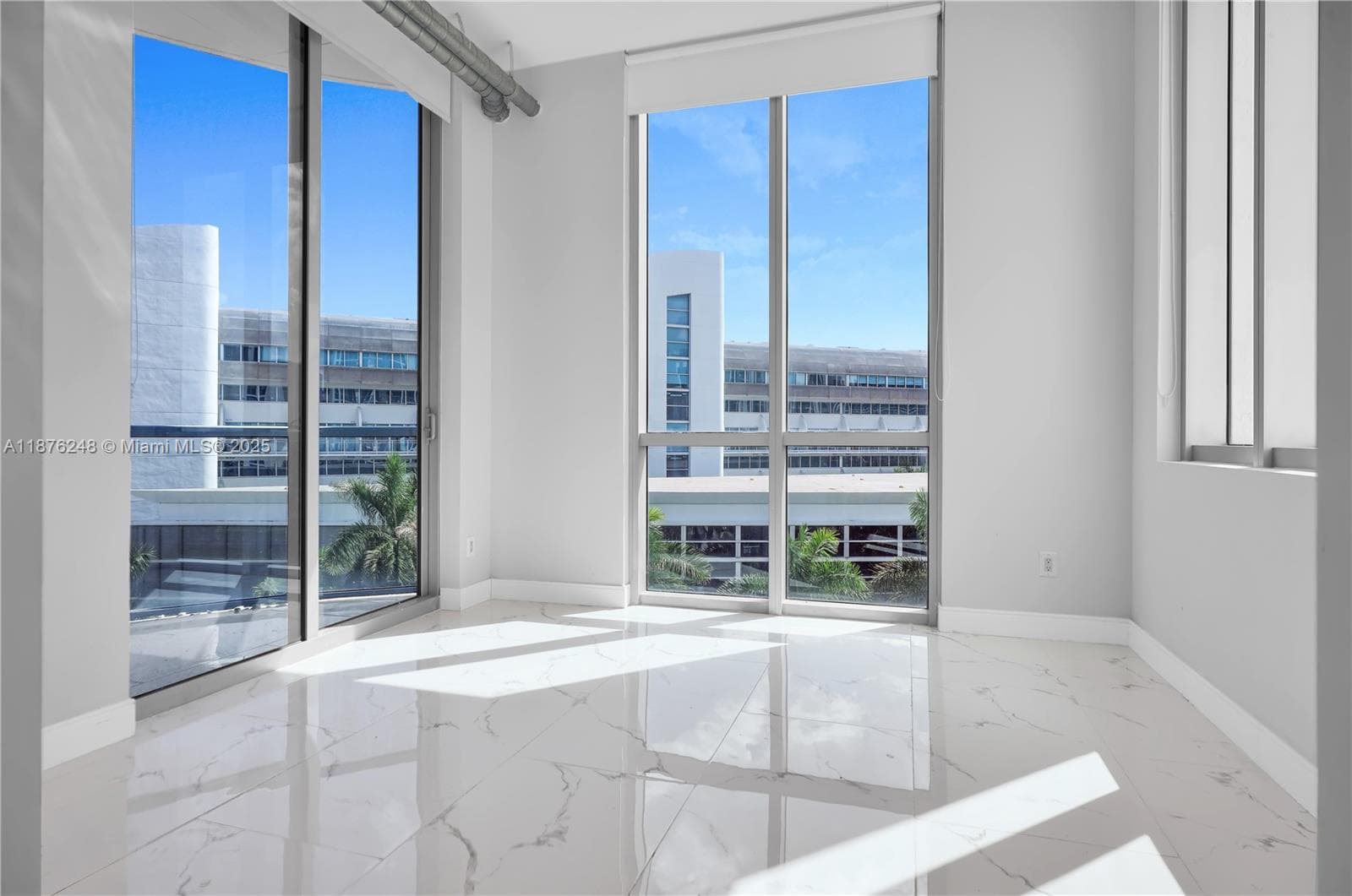 3029 NE 188th St # 625, Aventura FL 33180 — 17