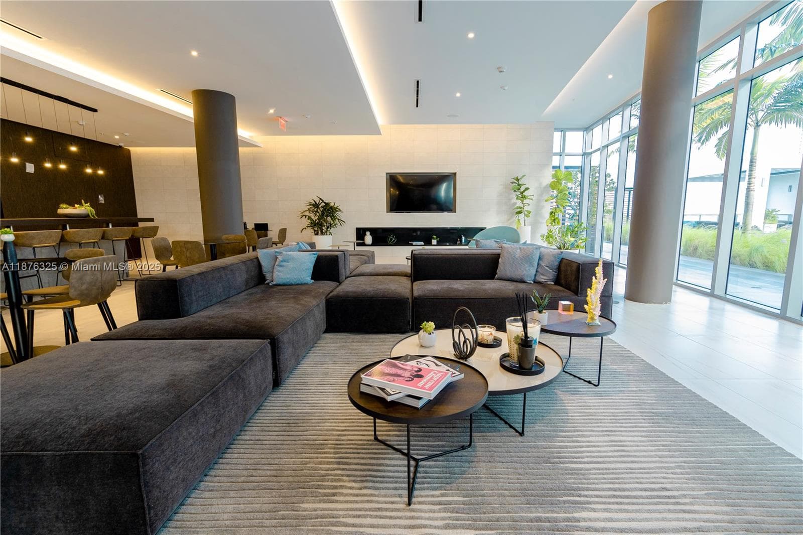 Quadro Condo, Miami, FL — 27