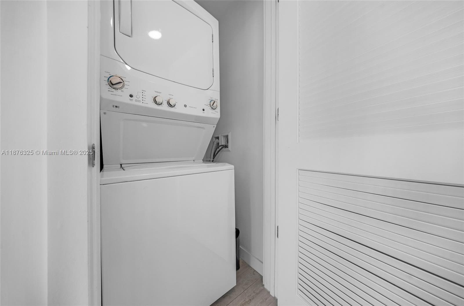 Quadro Condo, Miami, FL — 17